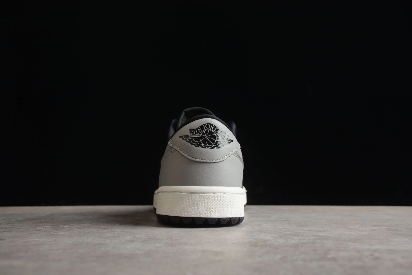 sneakers3a-- DD9315-001 item:C-X167G1301Y