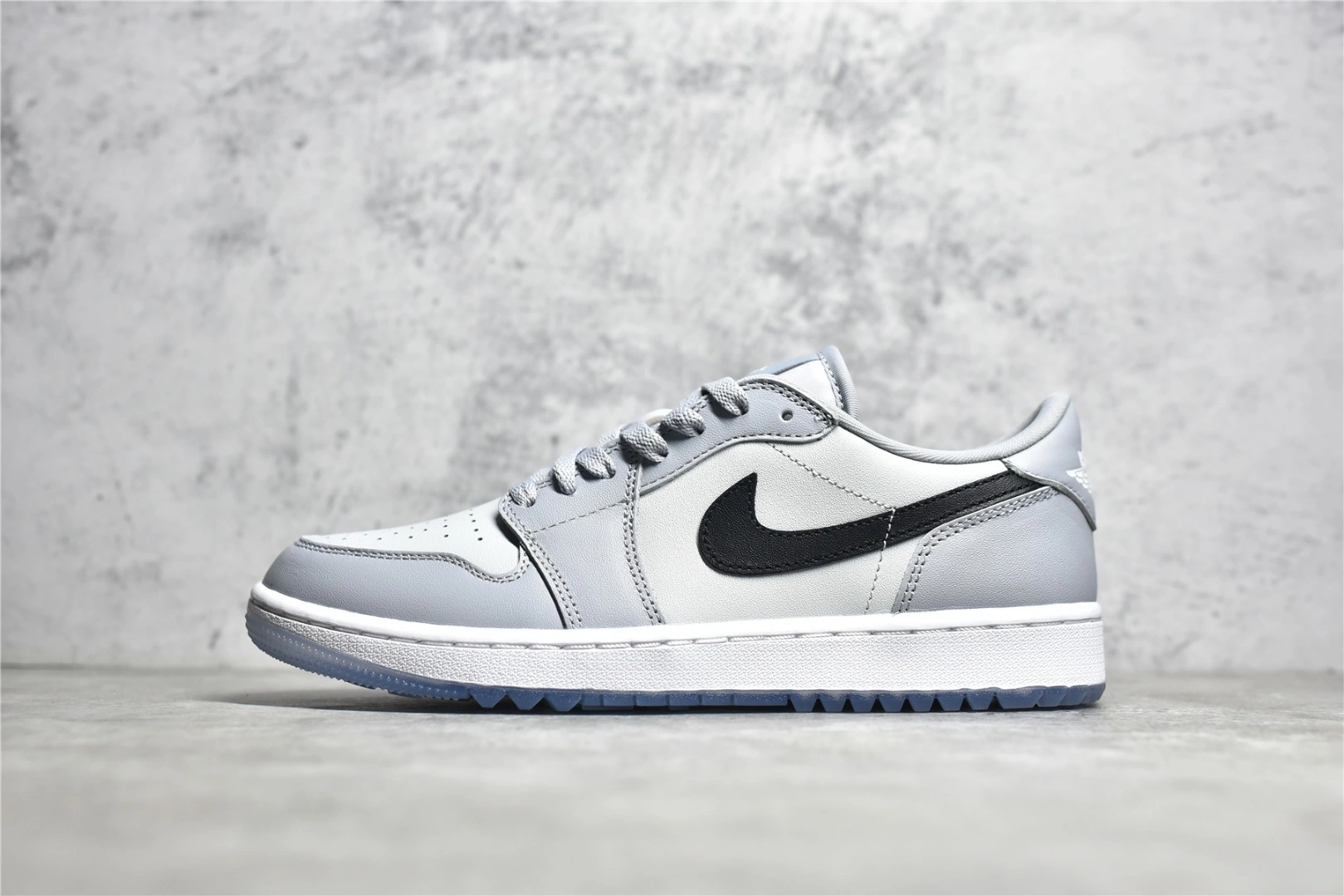 sneakers3a-- DD9315 002 item:C-X067G1303Y