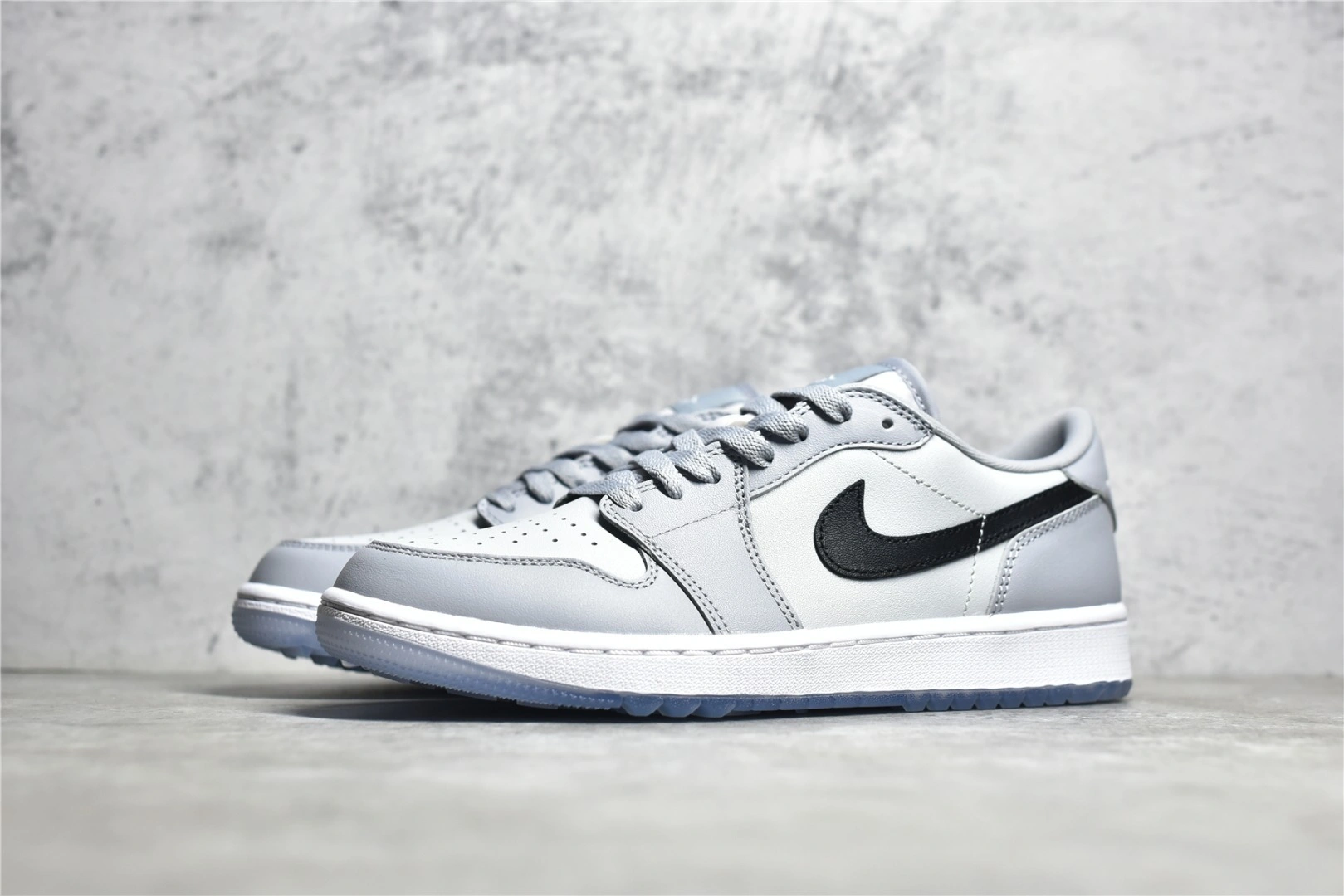 sneakers3a-- DD9315 002 item:C-X067G1303Y
