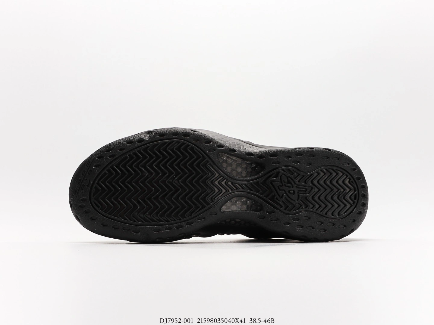 sneakers3a-- DJ7952-001 item:C-X000D04141