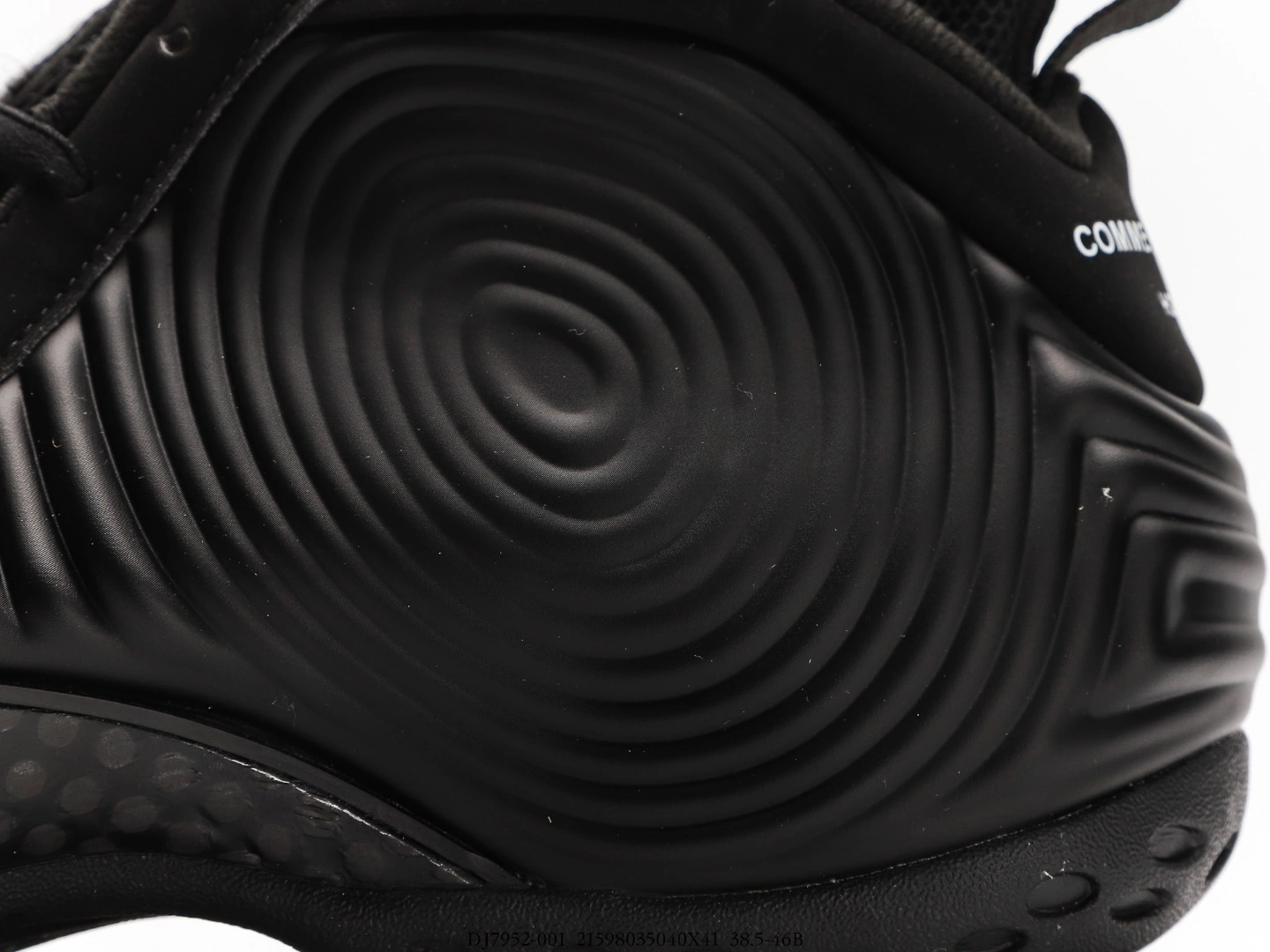 sneakers3a-- DJ7952-001 item:C-X000D04141