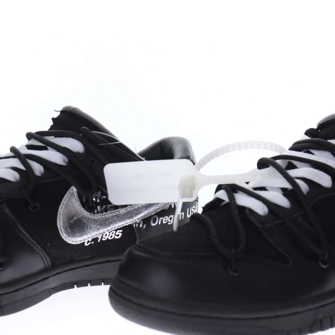 &*sneakers3a - DM1602-001 item : P067X32F0409