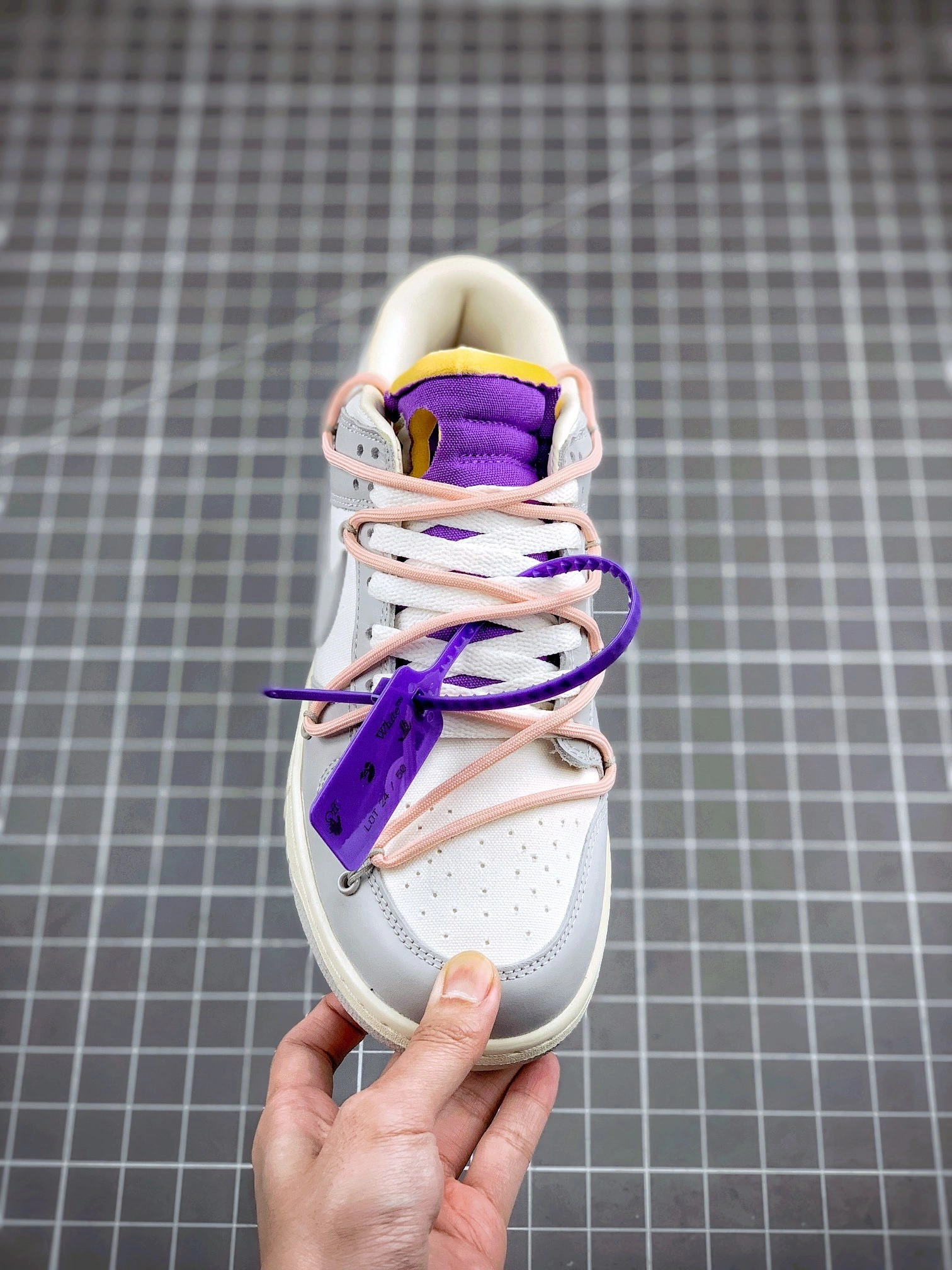 sneakers3a-- DM1602-119 item:C-X080C2719