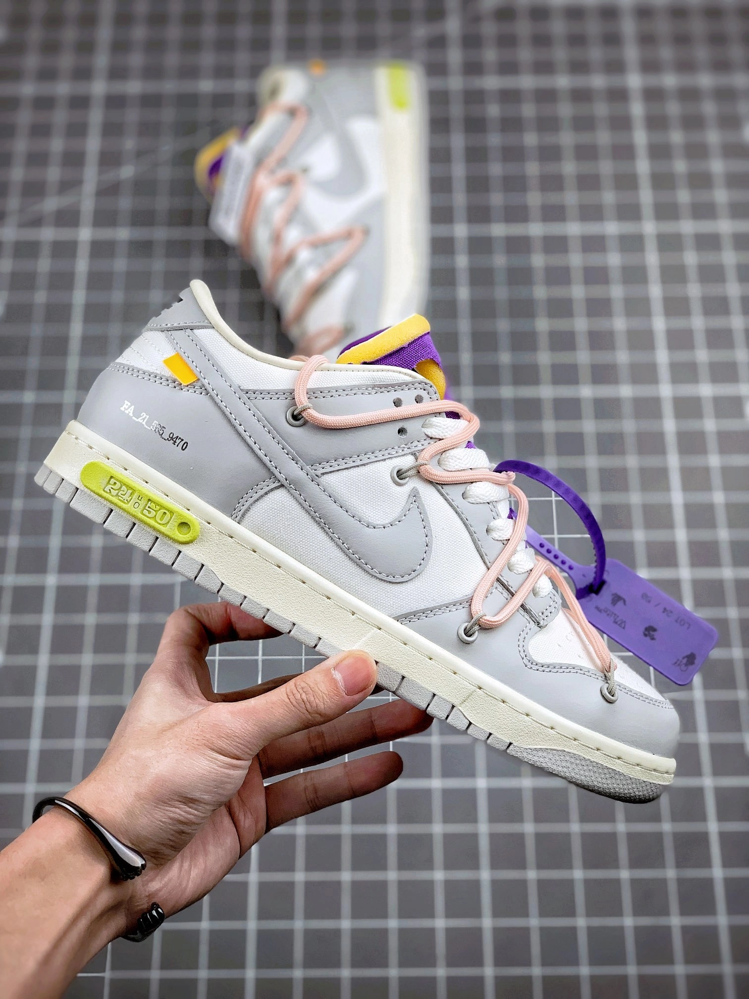 sneakers3a-- DM1602-119 item:C-X080C2719