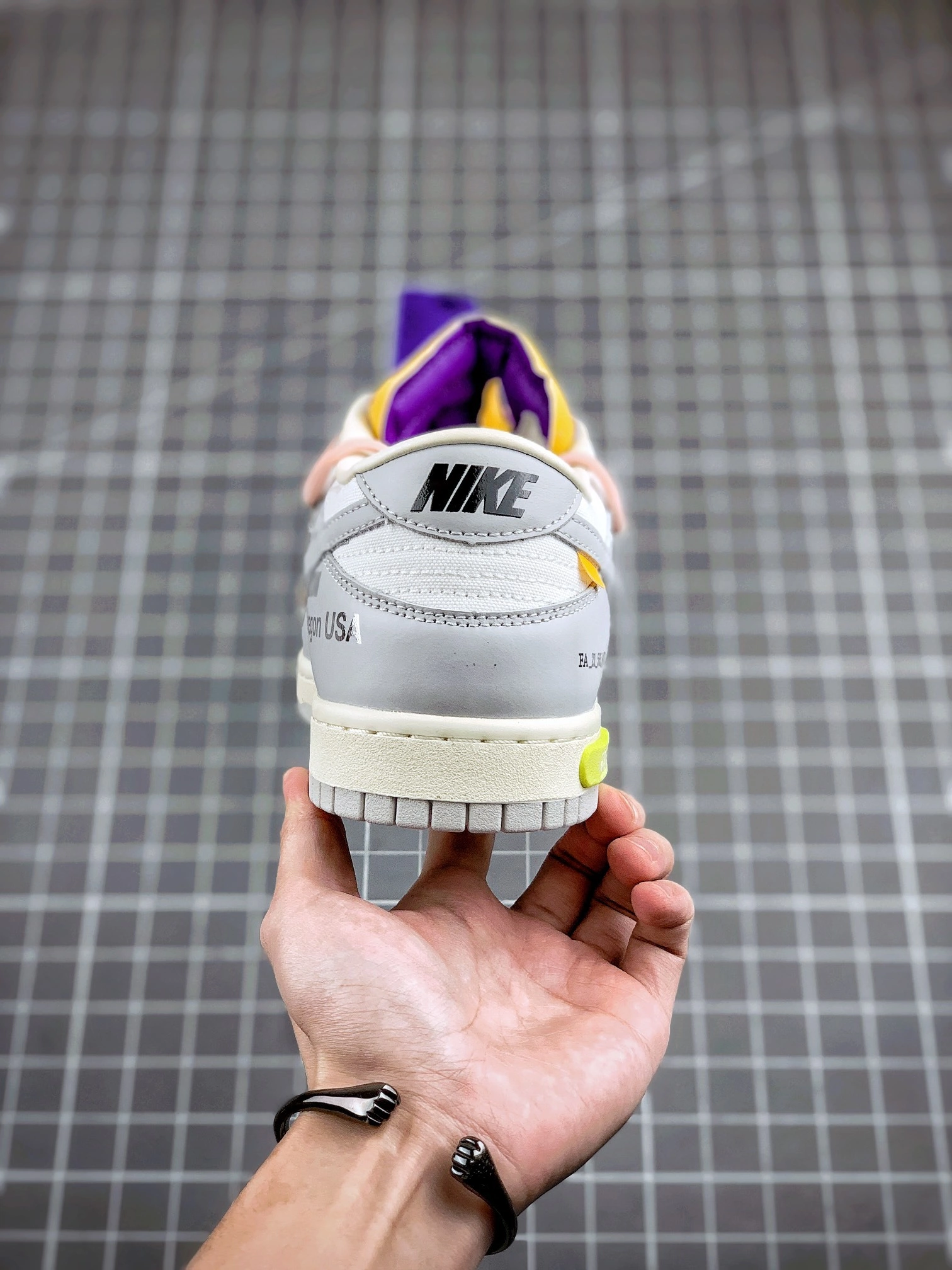 sneakers3a-- DM1602-119 item:C-X080C2719