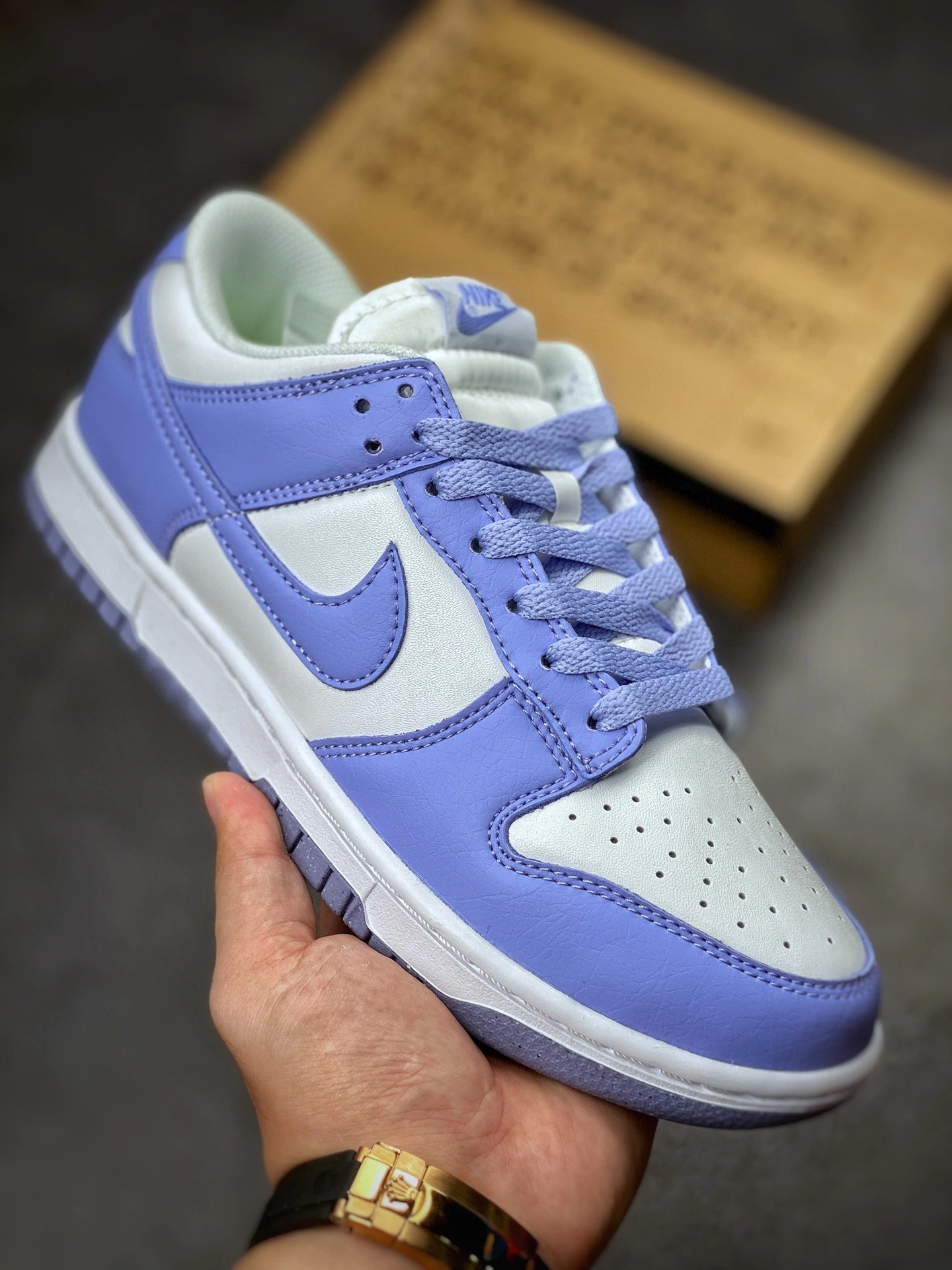 sneakers3a-- DN1431 103 item:C-X000D04133