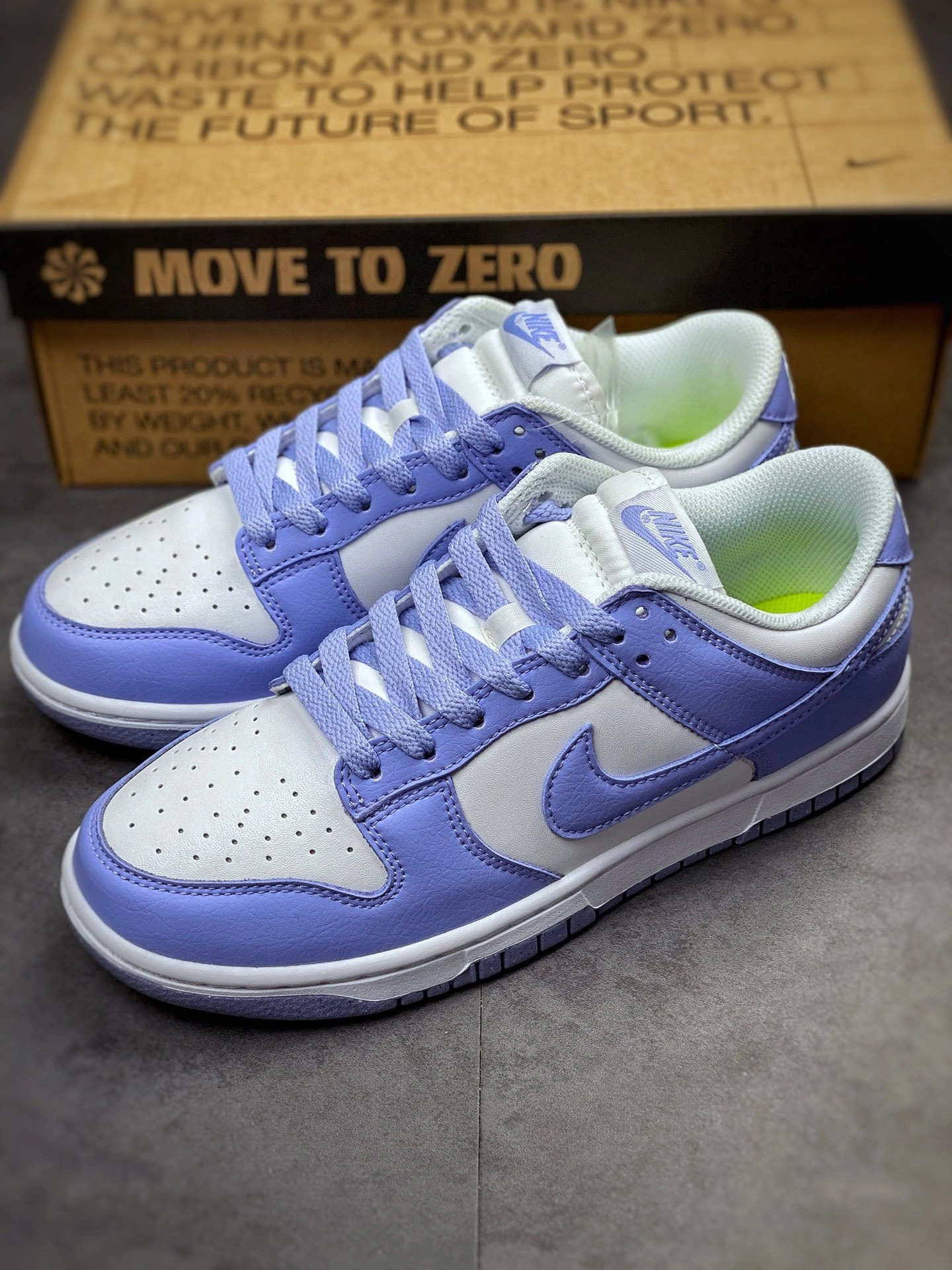 sneakers3a-- DN1431 103 item:C-X000D04133