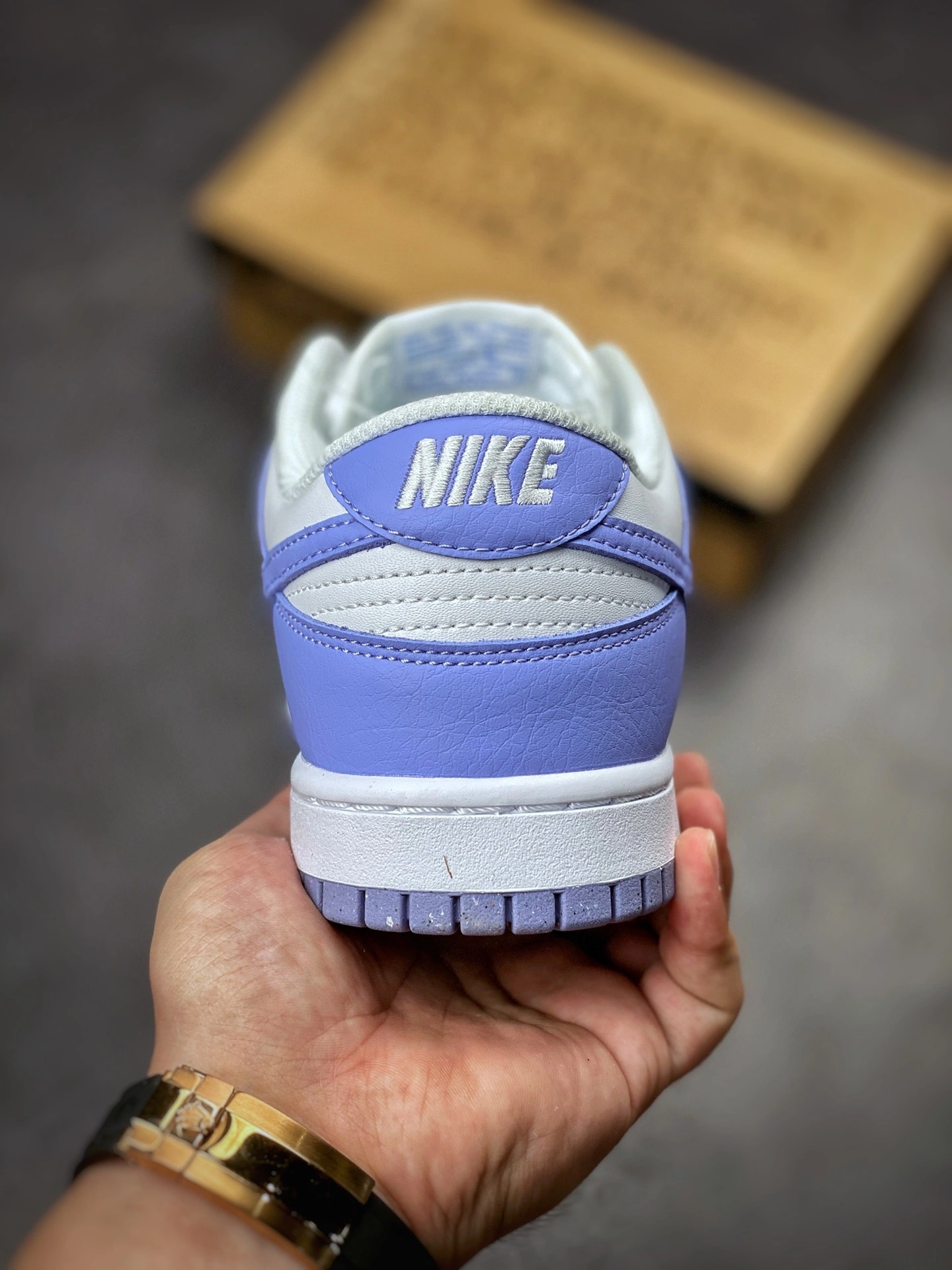 sneakers3a-- DN1431 103 item:C-X000D04133