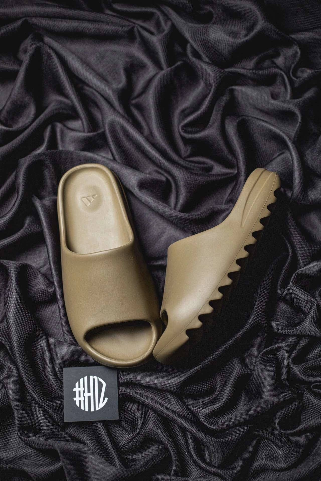 &&sneakers3a-- FV8425 Color item : P319X14D2303