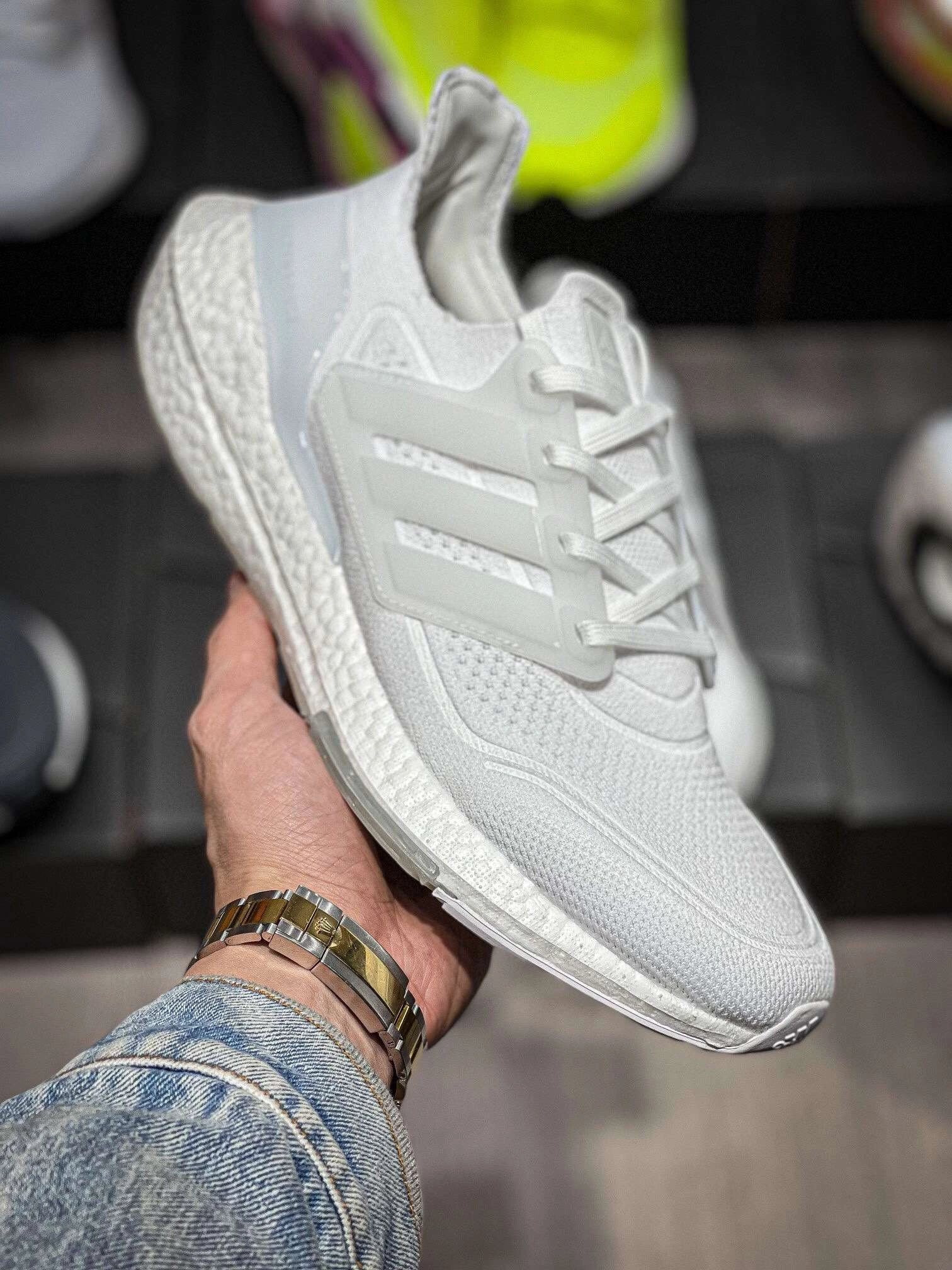 &sneakers3a-- FY0372 item : 319X22D17-3