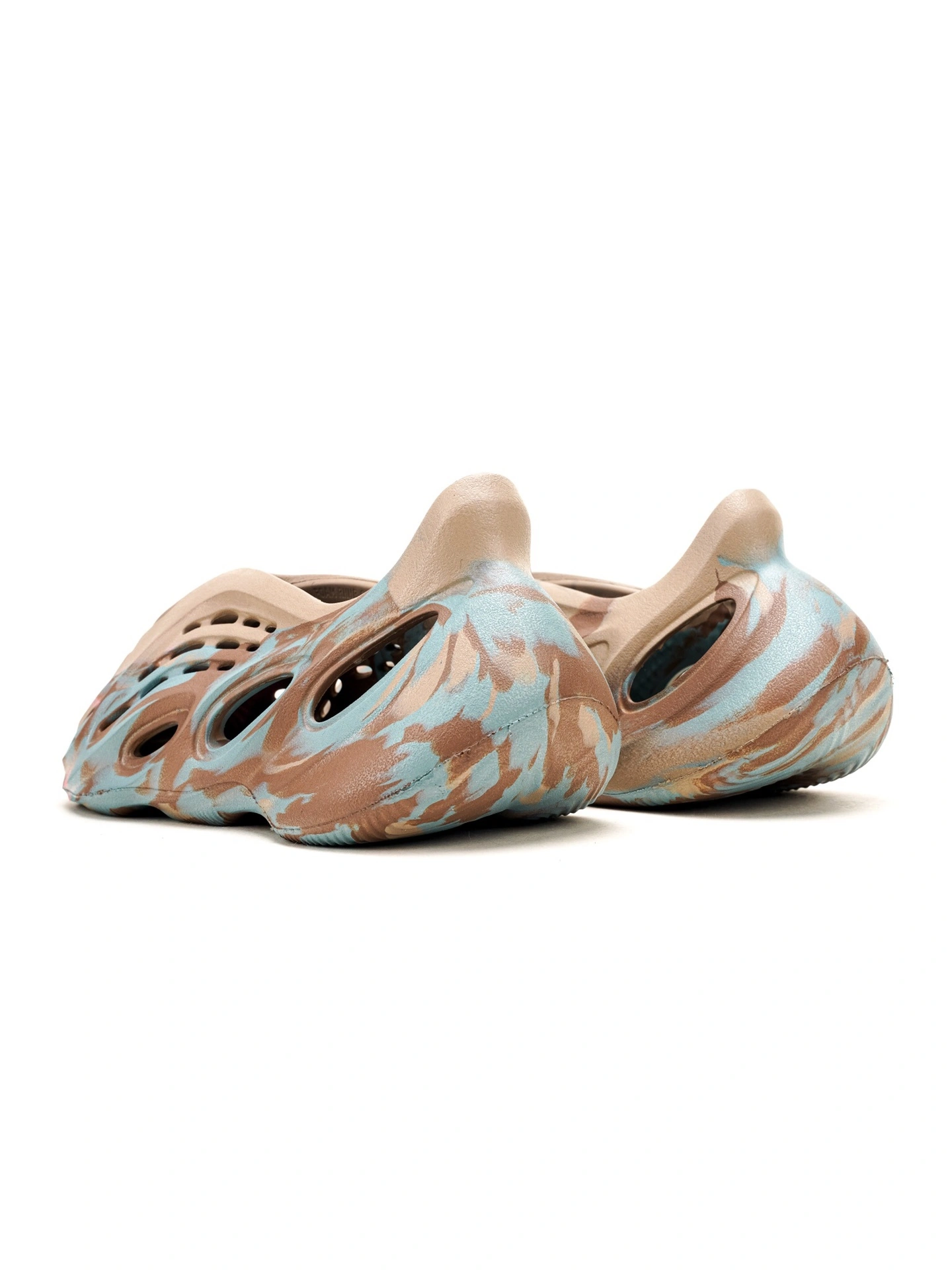 sneakers3a-- GY3969 item:C-X319F0304Y
