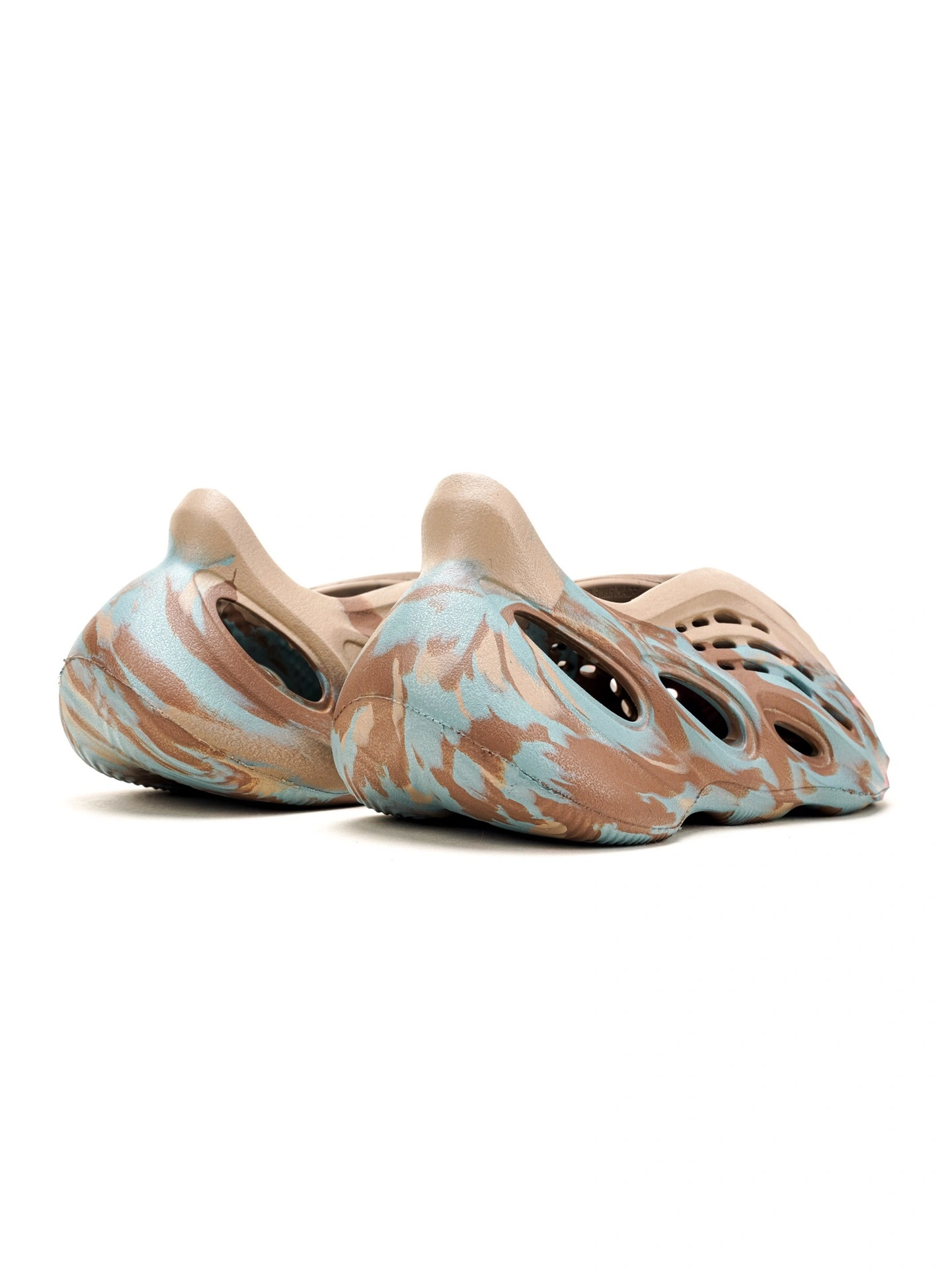 sneakers3a-- GY3969 item:C-X319F0304Y