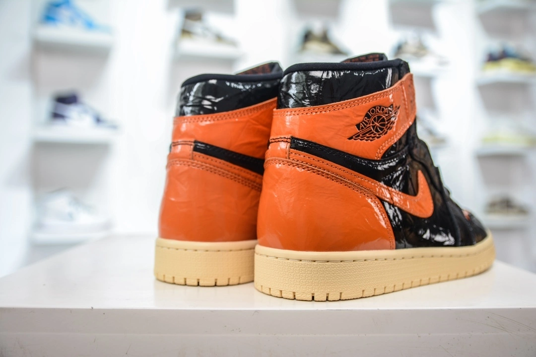 sneakers3a-- High 555088 028 item:C-X575F2820Y