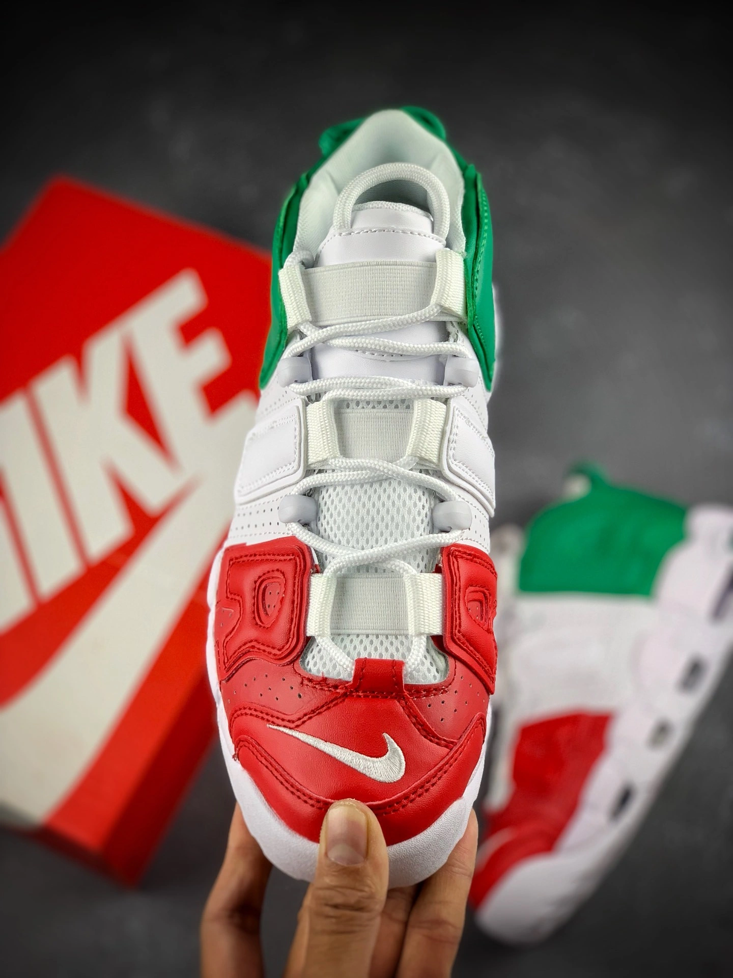 sneakers3a-- QS AV3811-600 item:C-X080D04104