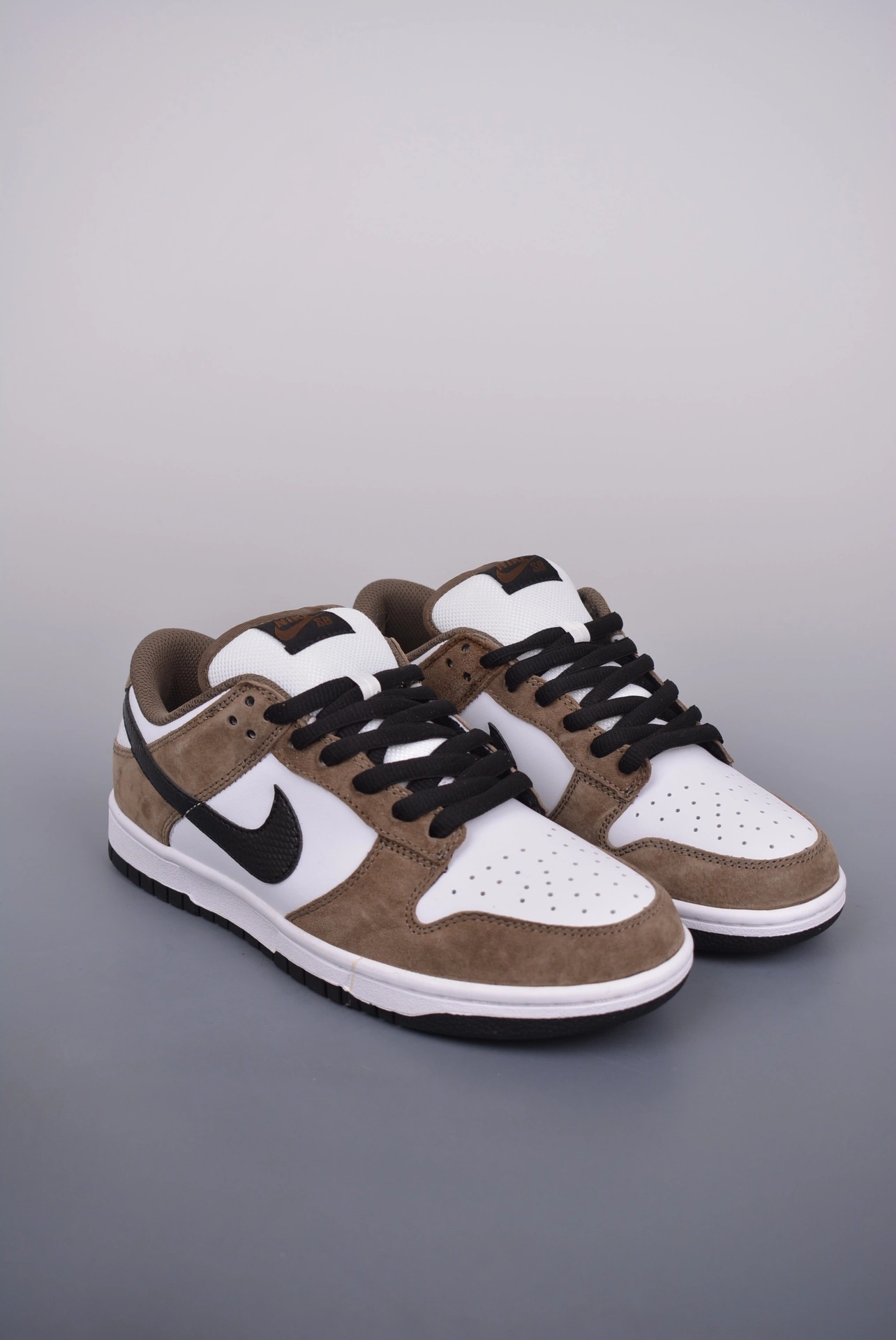 sneakers3a-- ZOOM Dunk Low PRO 304292-102 item: C-X000J2011V