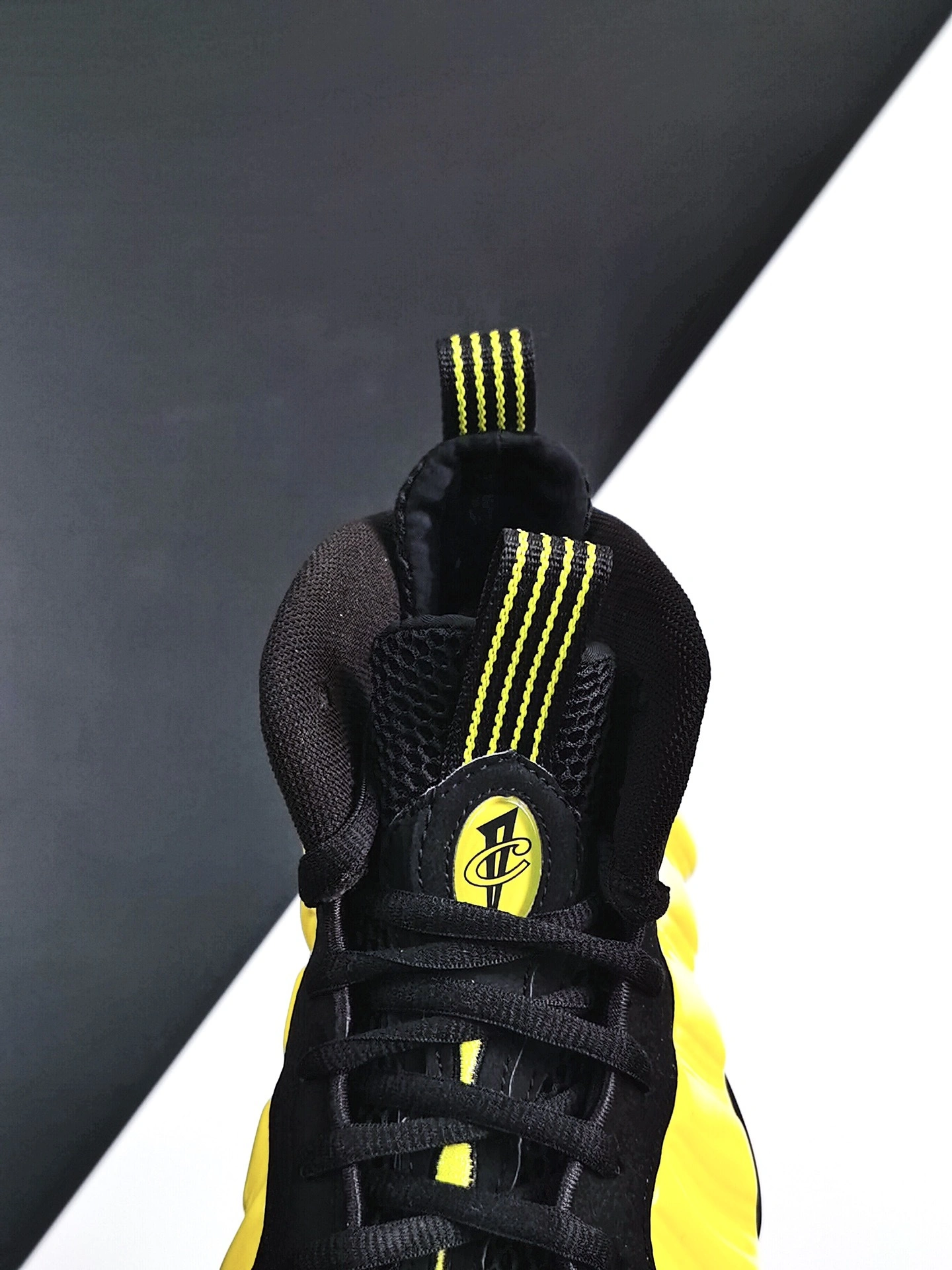 sneakers3a--314996-701 item:C-X167D04142