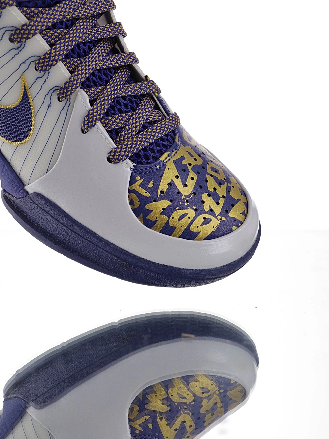 sneakers3a--354187-141 item:C-X067C27193