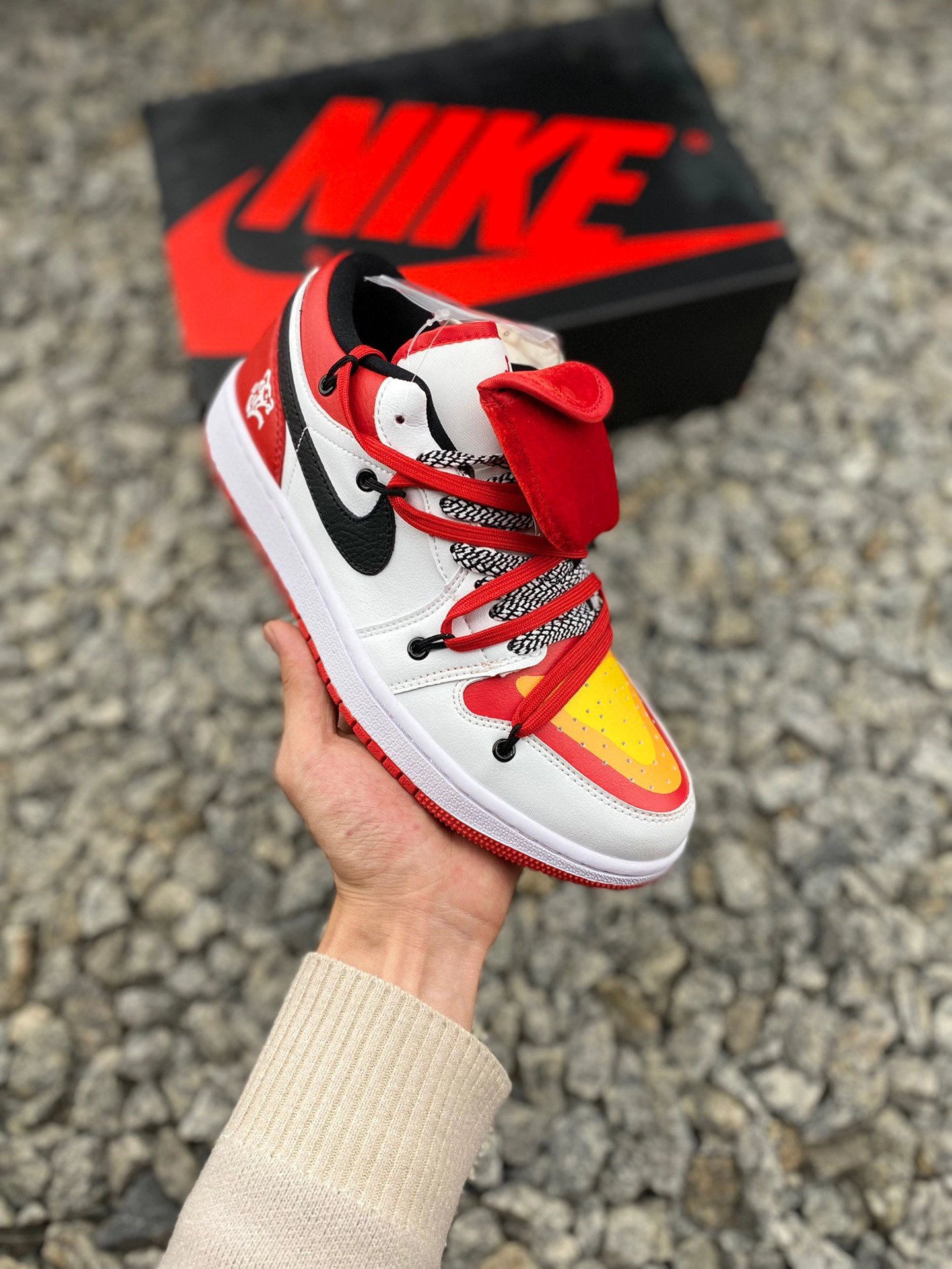 sneakers3a- 553558-118 item : B-X001C2110O