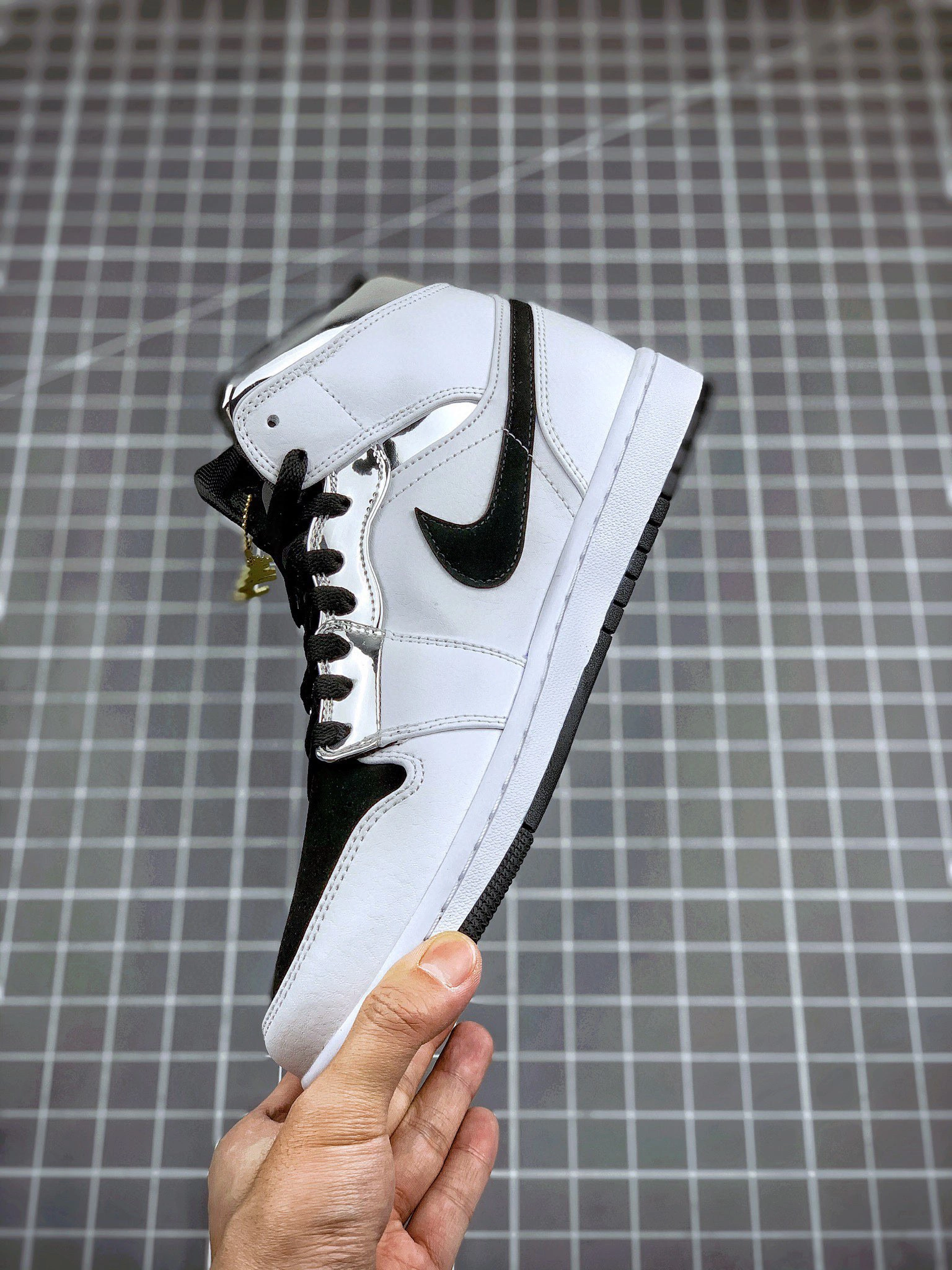 sneakers3a- 554724-121 item : B-X030C0404O