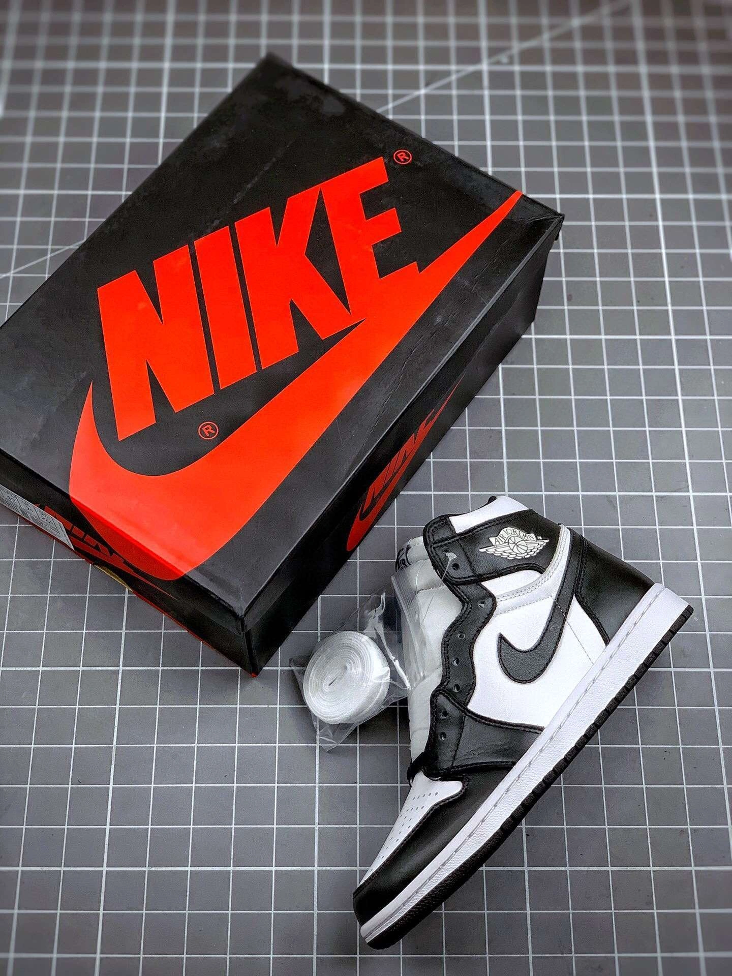 &&&sneakers3a--555088-010 item : P167X26D2644