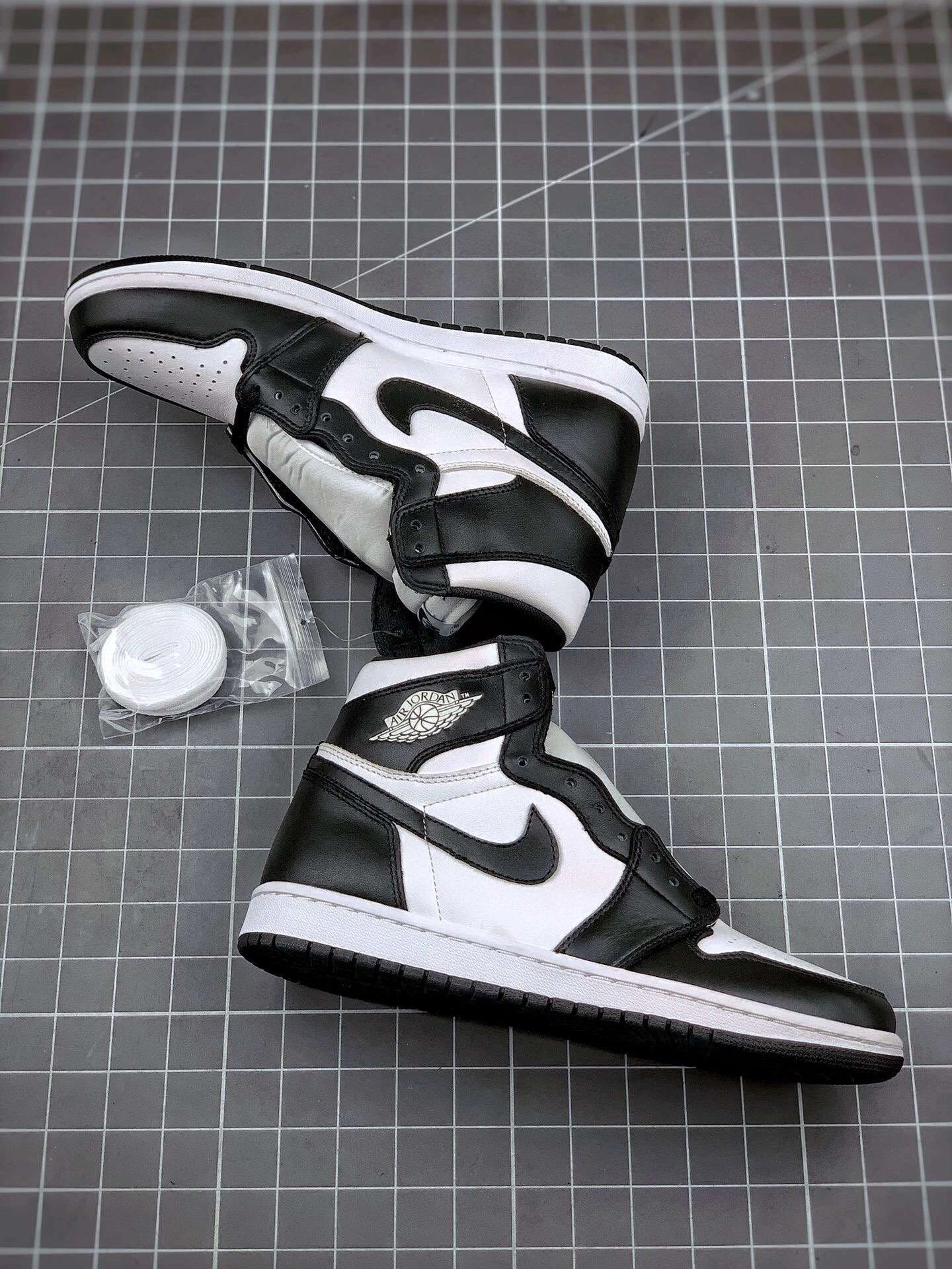 &&&sneakers3a--555088-010 item : P167X26D2644