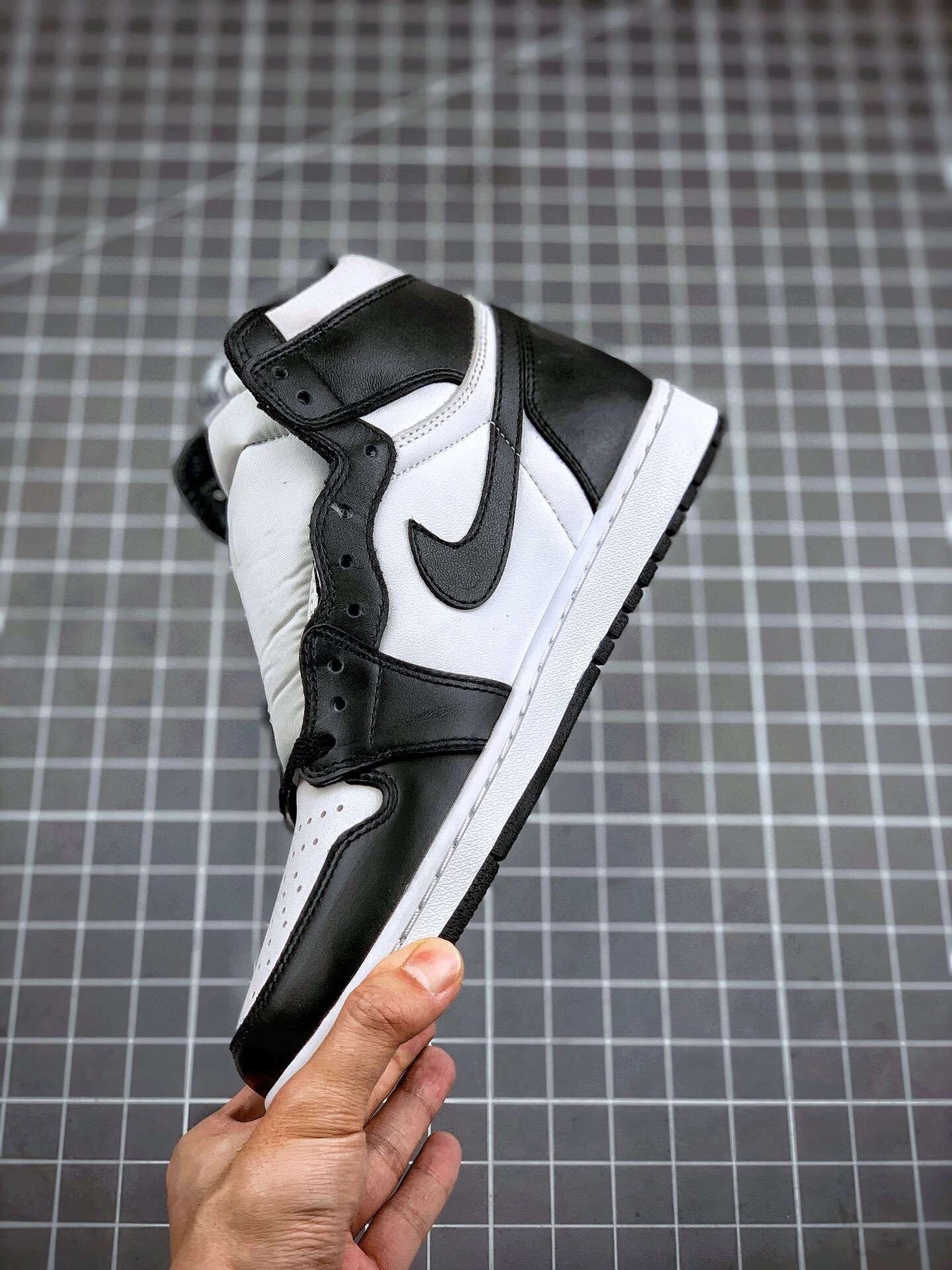 &&&sneakers3a--555088-010 item : P167X26D2644