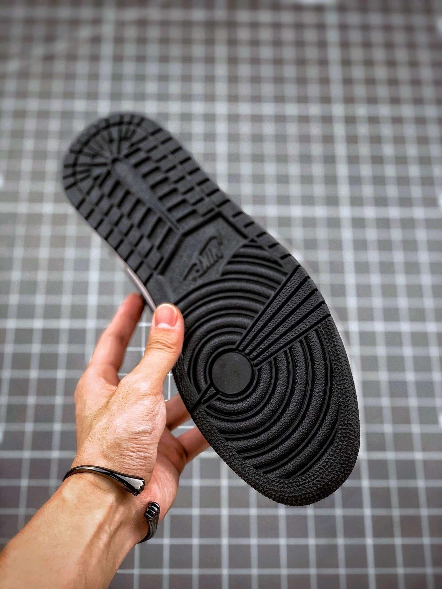 &&&sneakers3a--555088-010 item : P167X26D2644