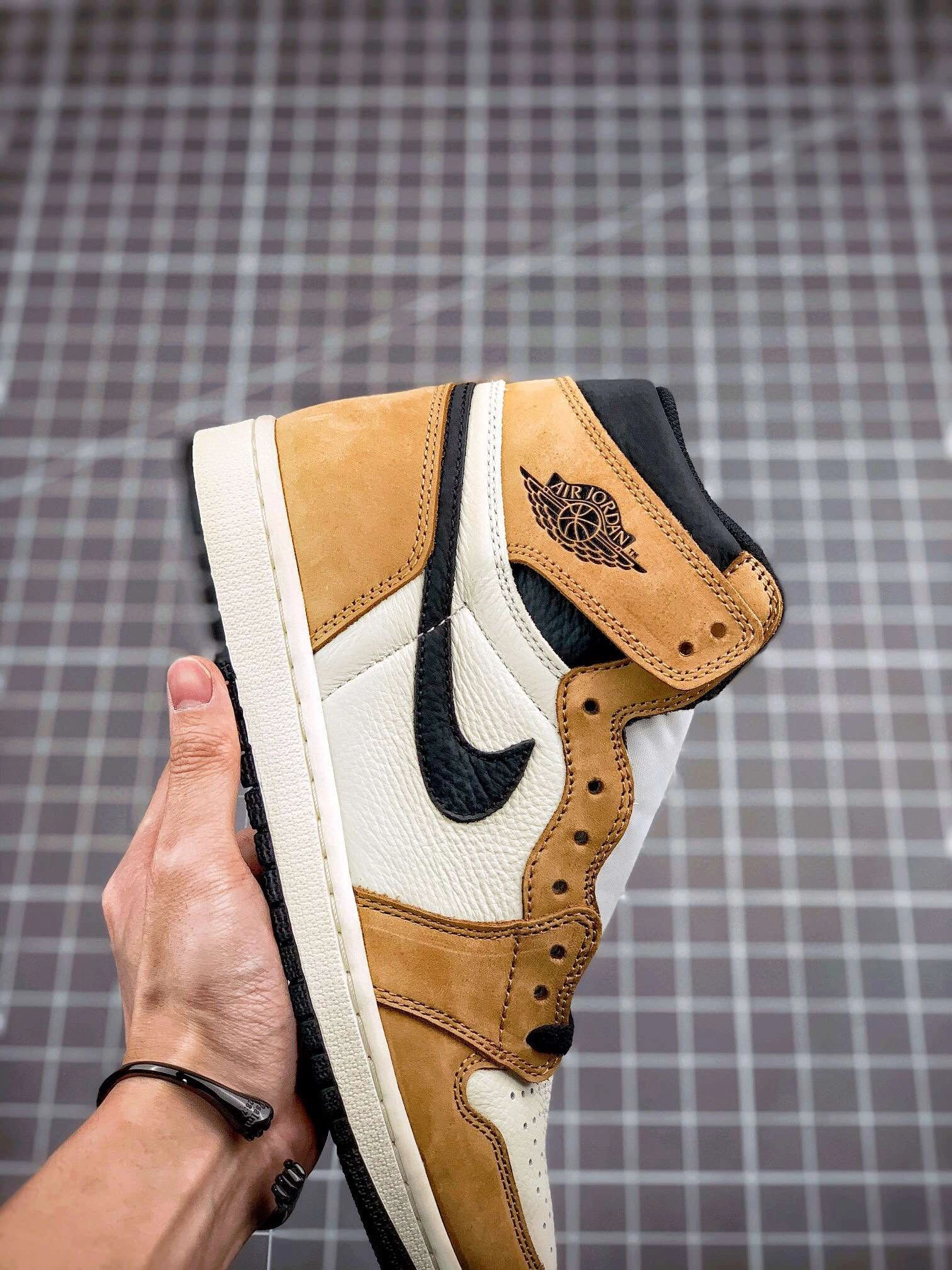 &sneakers3a--555088-700 item : P167X35D2610