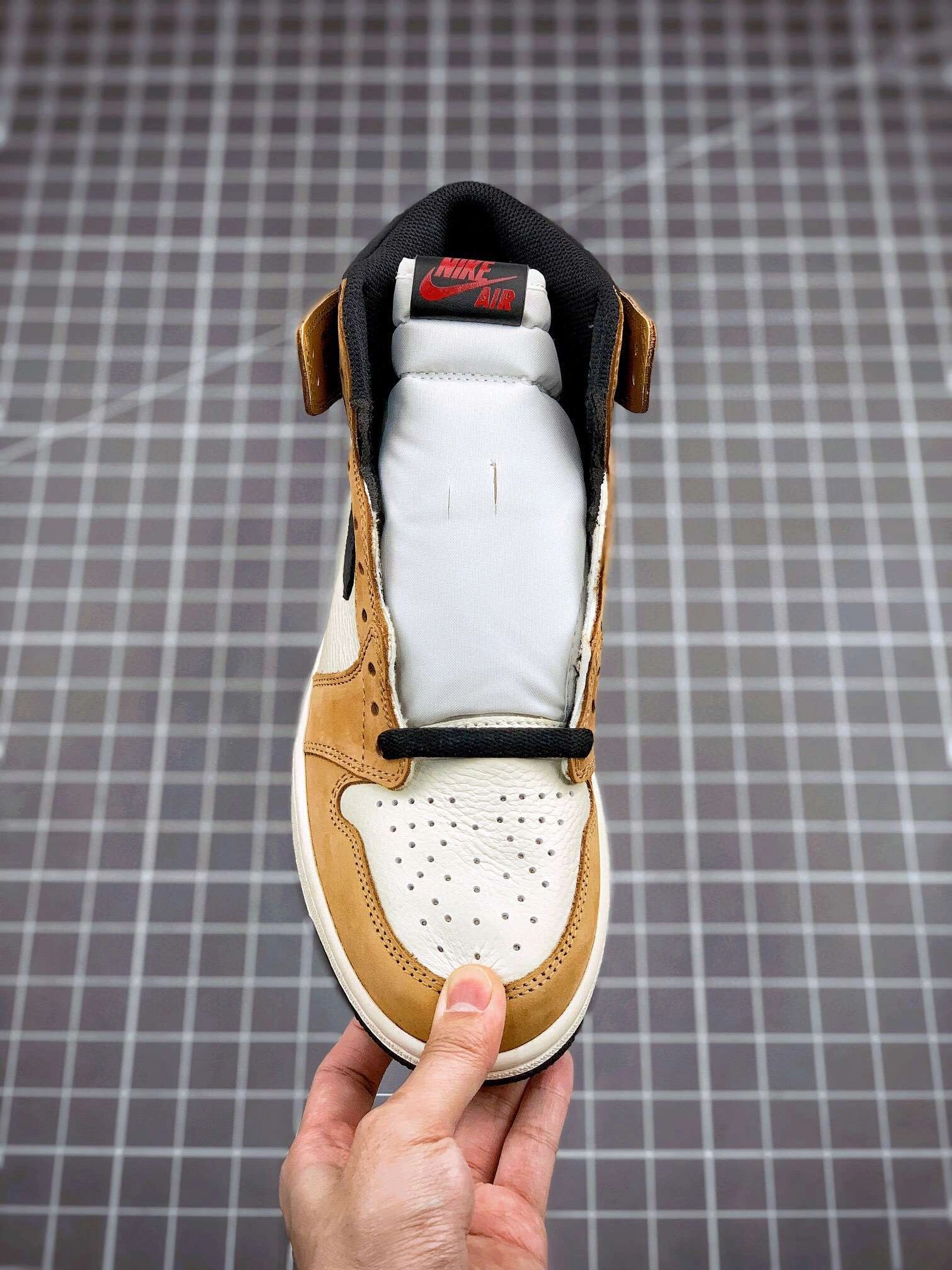 &sneakers3a--555088-700 item : P167X35D2610