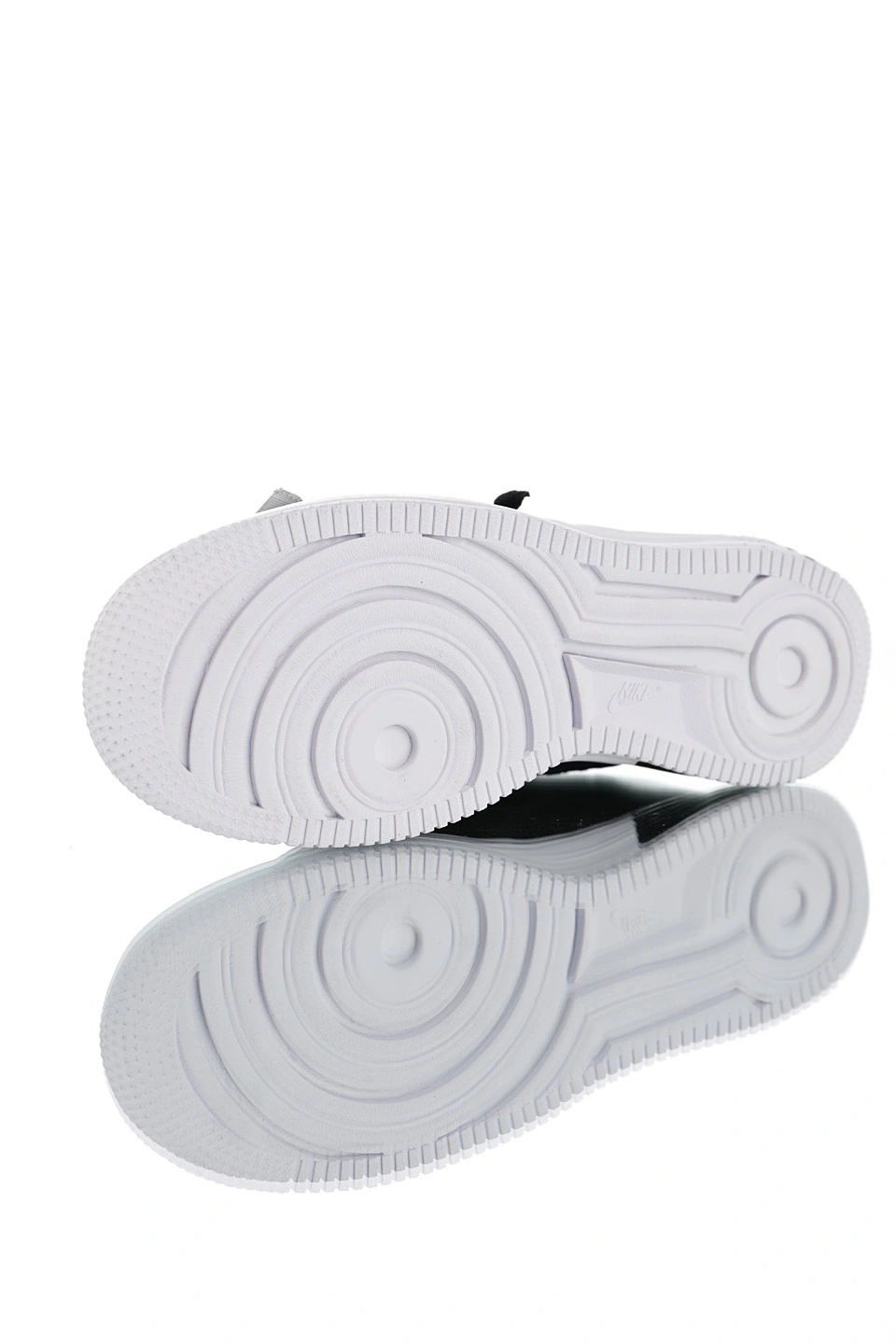sneakers3a--698699-001 item:C-X067C27150
