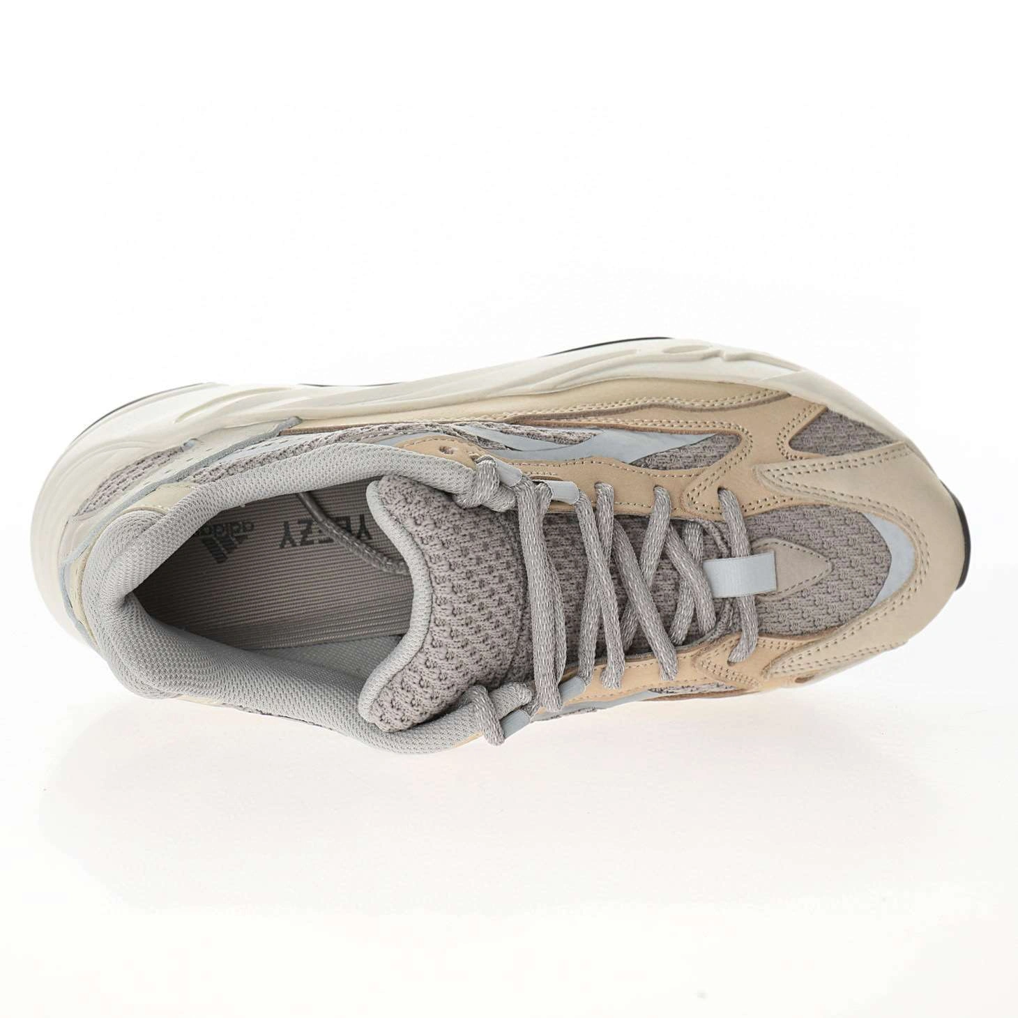 &sneakers3a -700V2GY7924 item : P067X35F1522