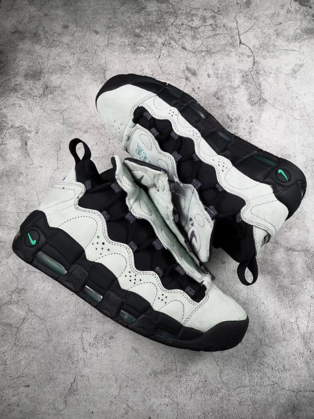 sneakers3a--7383-002 item:C-X067E0447