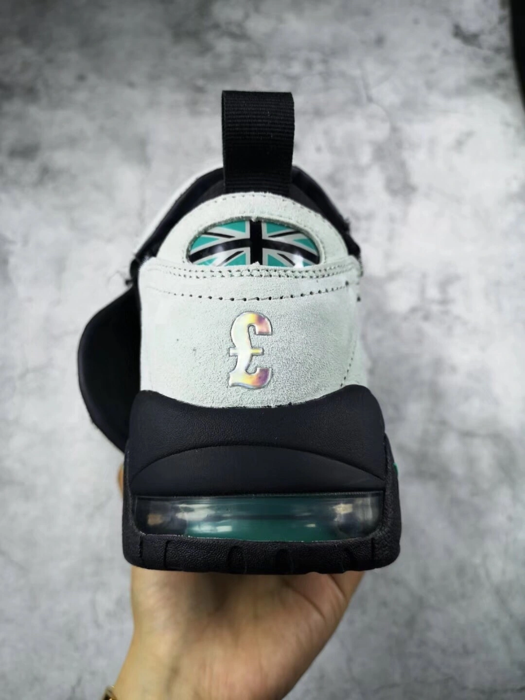 sneakers3a--7383-002 item:C-X067E0447