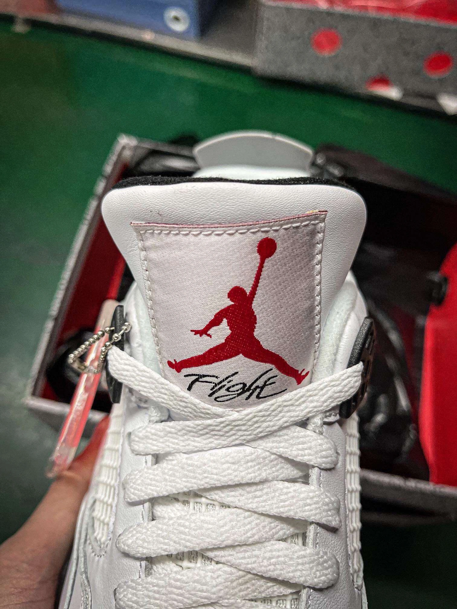 &sneakers3a--840606-192 item : 319X51D1614