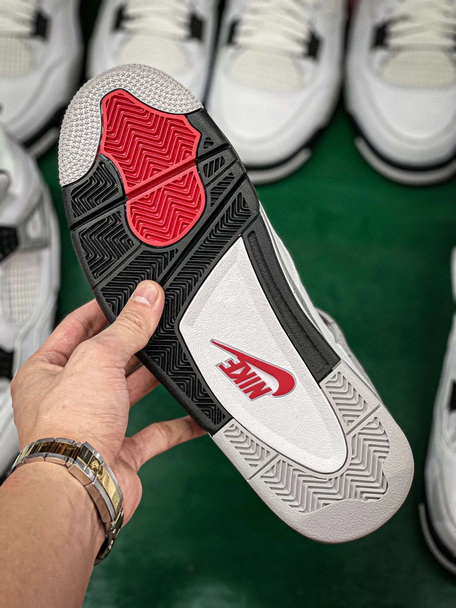 &sneakers3a--840606-192 item : 319X51D1614