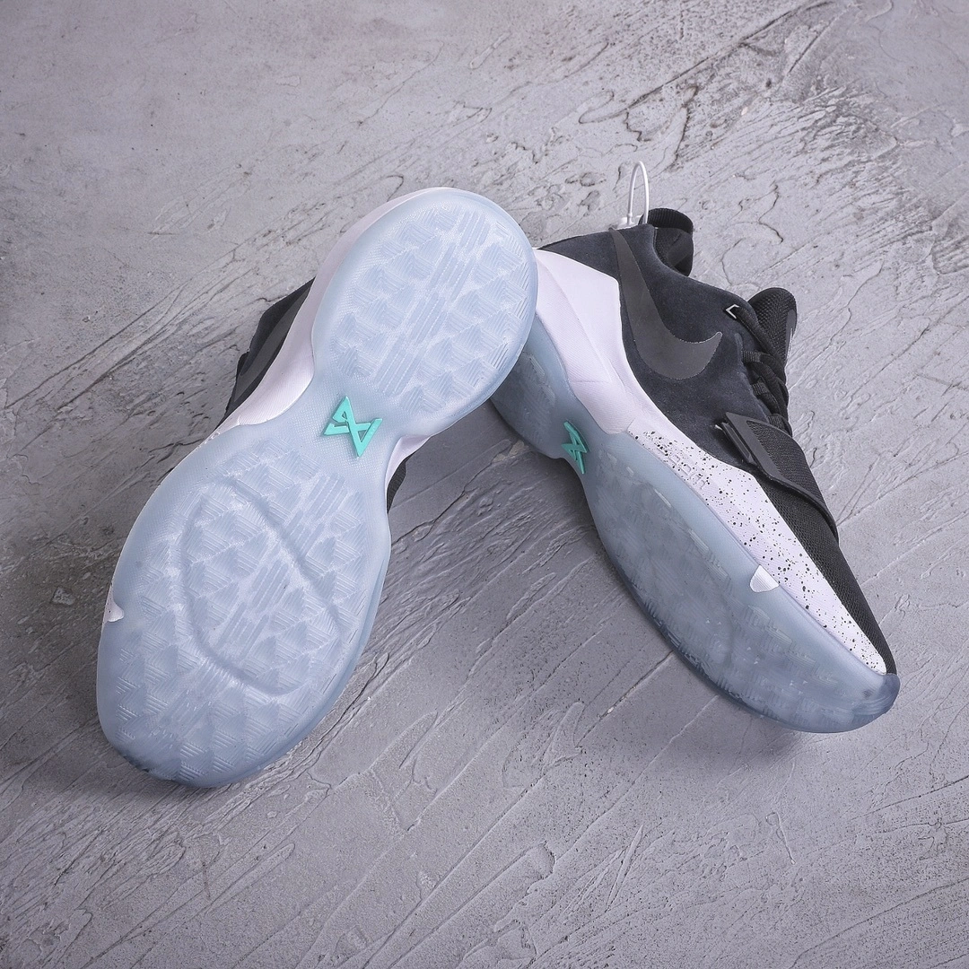 sneakers3a--878628 001 item:C-X080D1507
