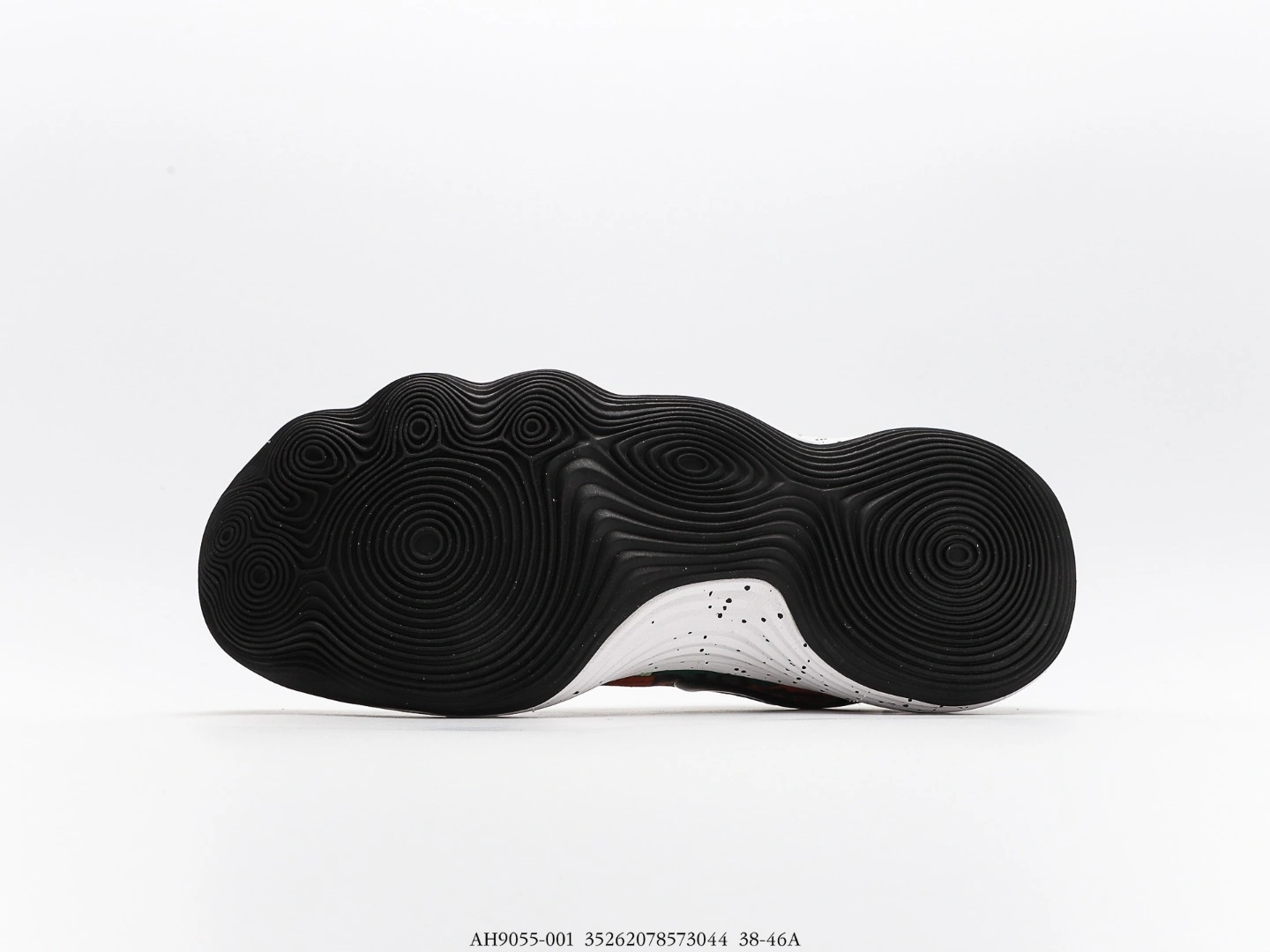 sneakers3a- AH9055-001 item:C-X000C27147