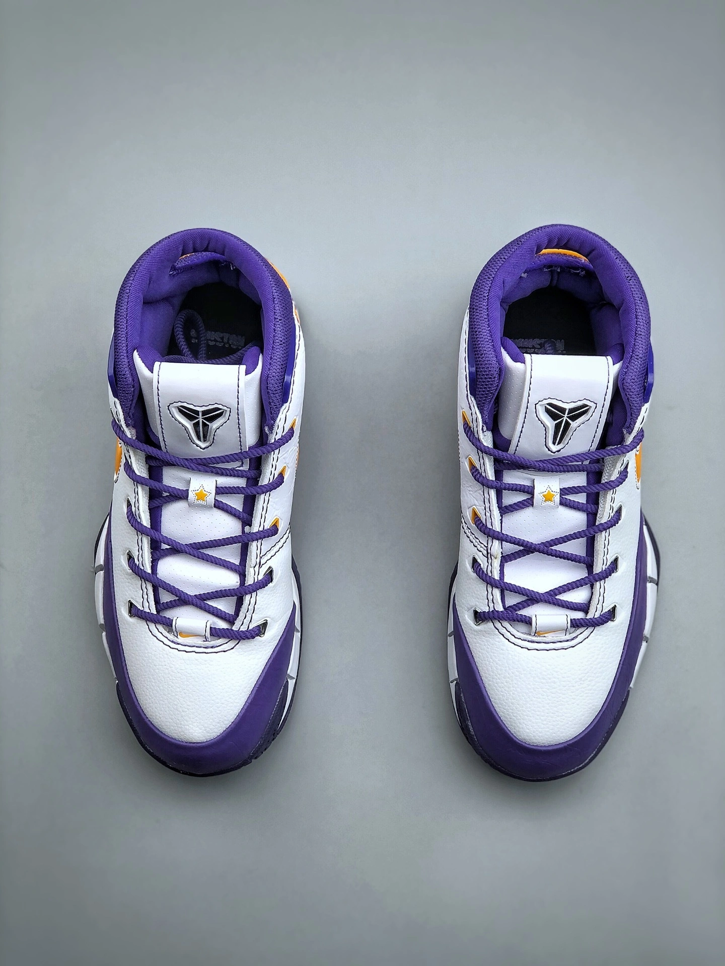 sneakers3a- AQ2728 101 item:C-X080D04137