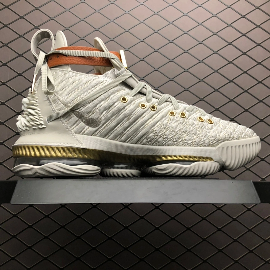 sneakers3a--BQ6583-100 item:C-X080C2730