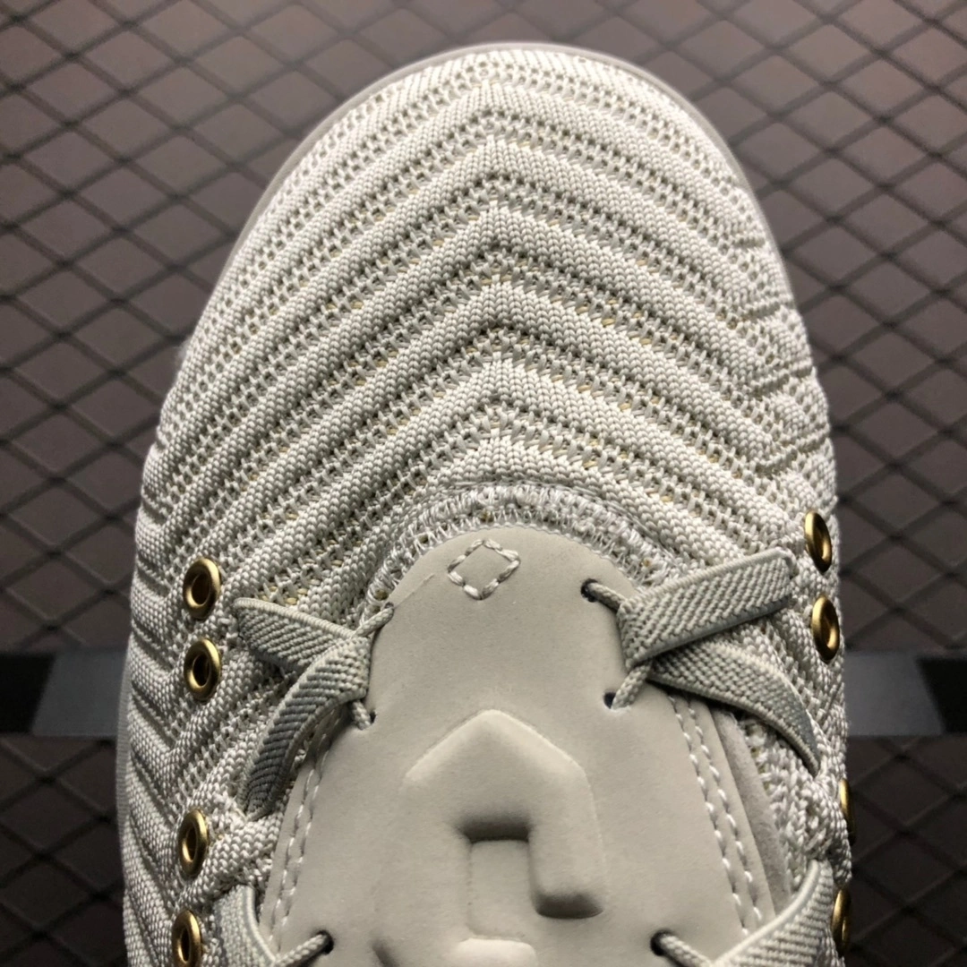 sneakers3a--BQ6583-100 item:C-X080C2730