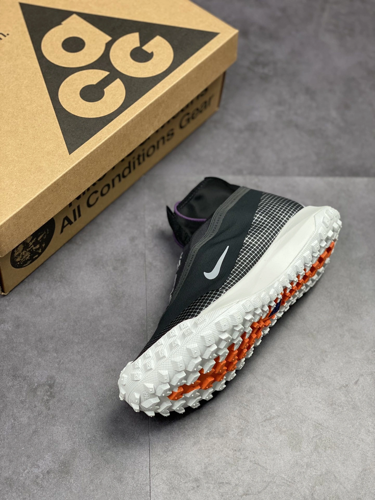 sneakers3a- CT2904-001 item:C-X000D04151