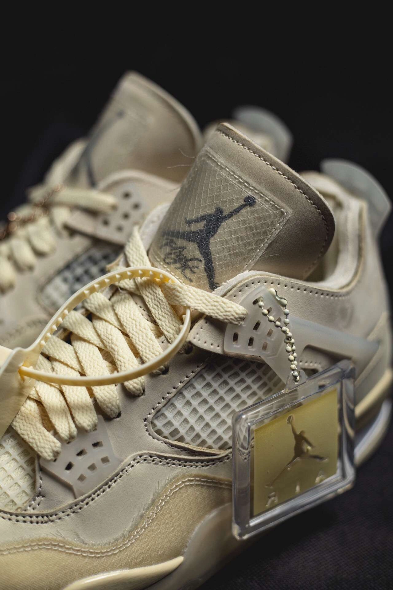 &sneakers3a- CV9388-100 item : P319X00D2341