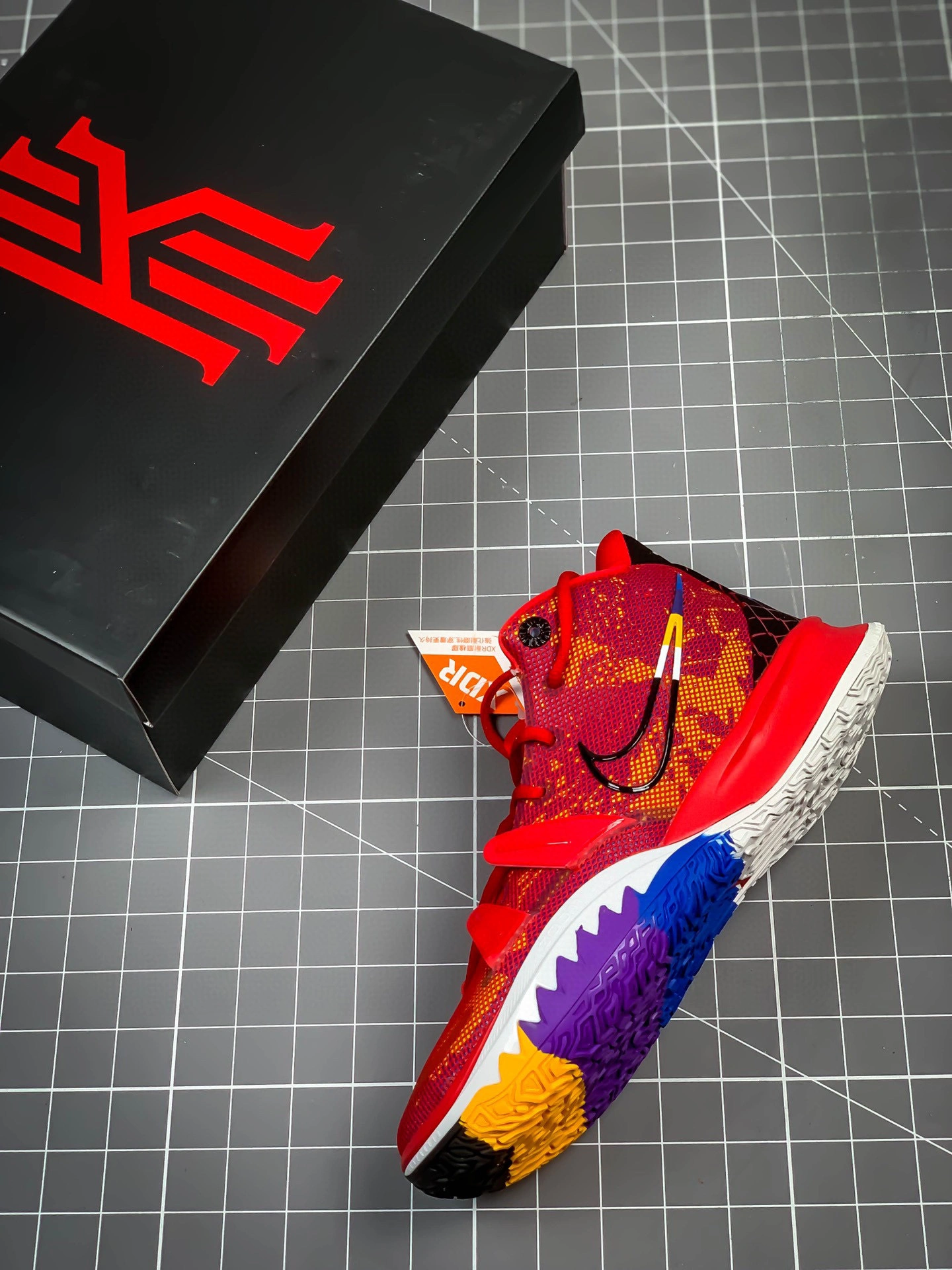 sneakers3a- DC0589-600 item : B-X028C0409O