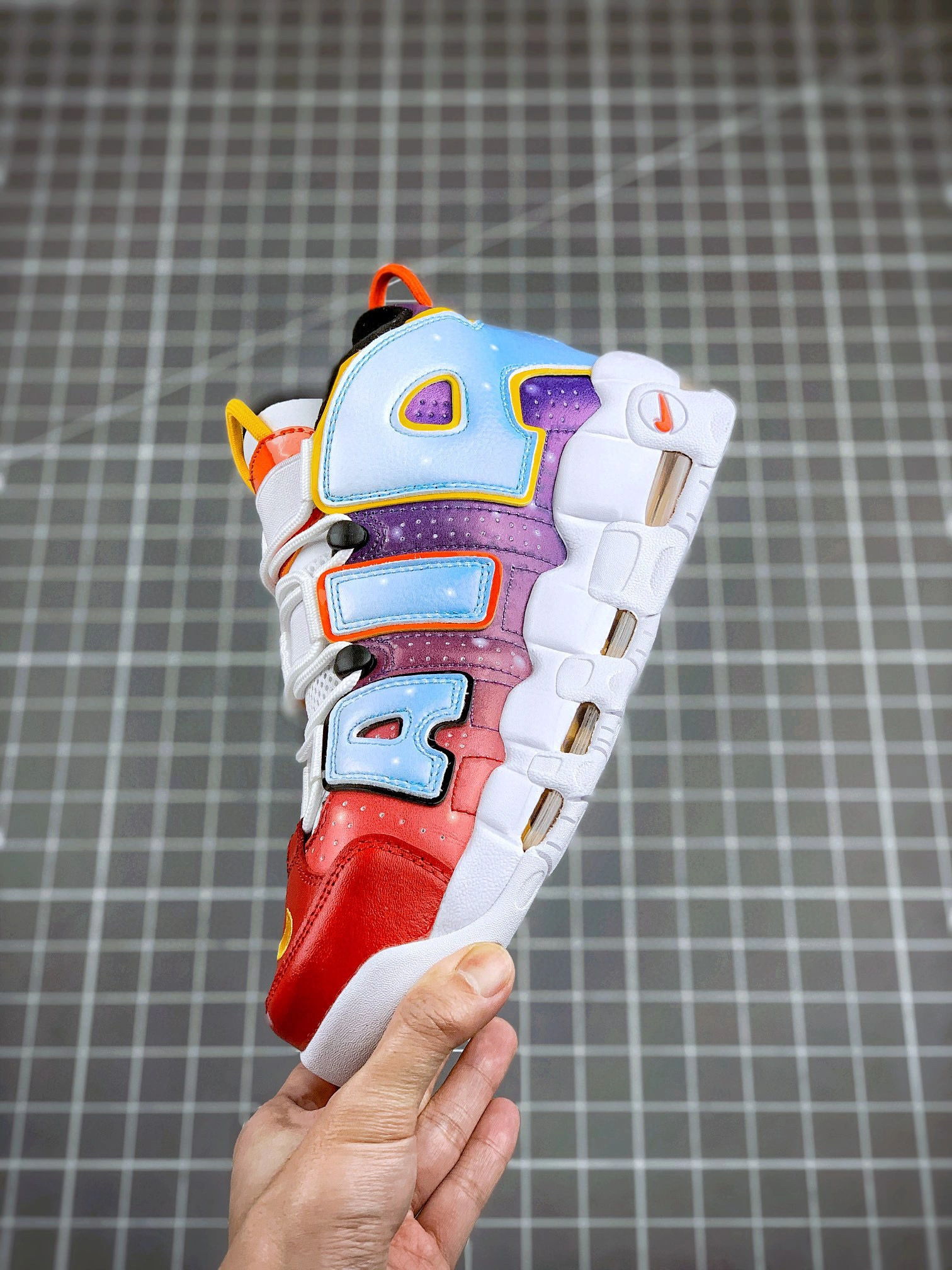 sneakers3a- DD9223-100 item : B-X338C2111O