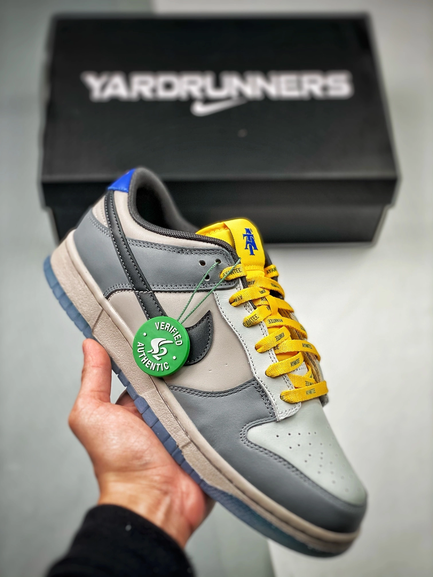 sneakers3a--DR6187-001 item:C-X401D04115