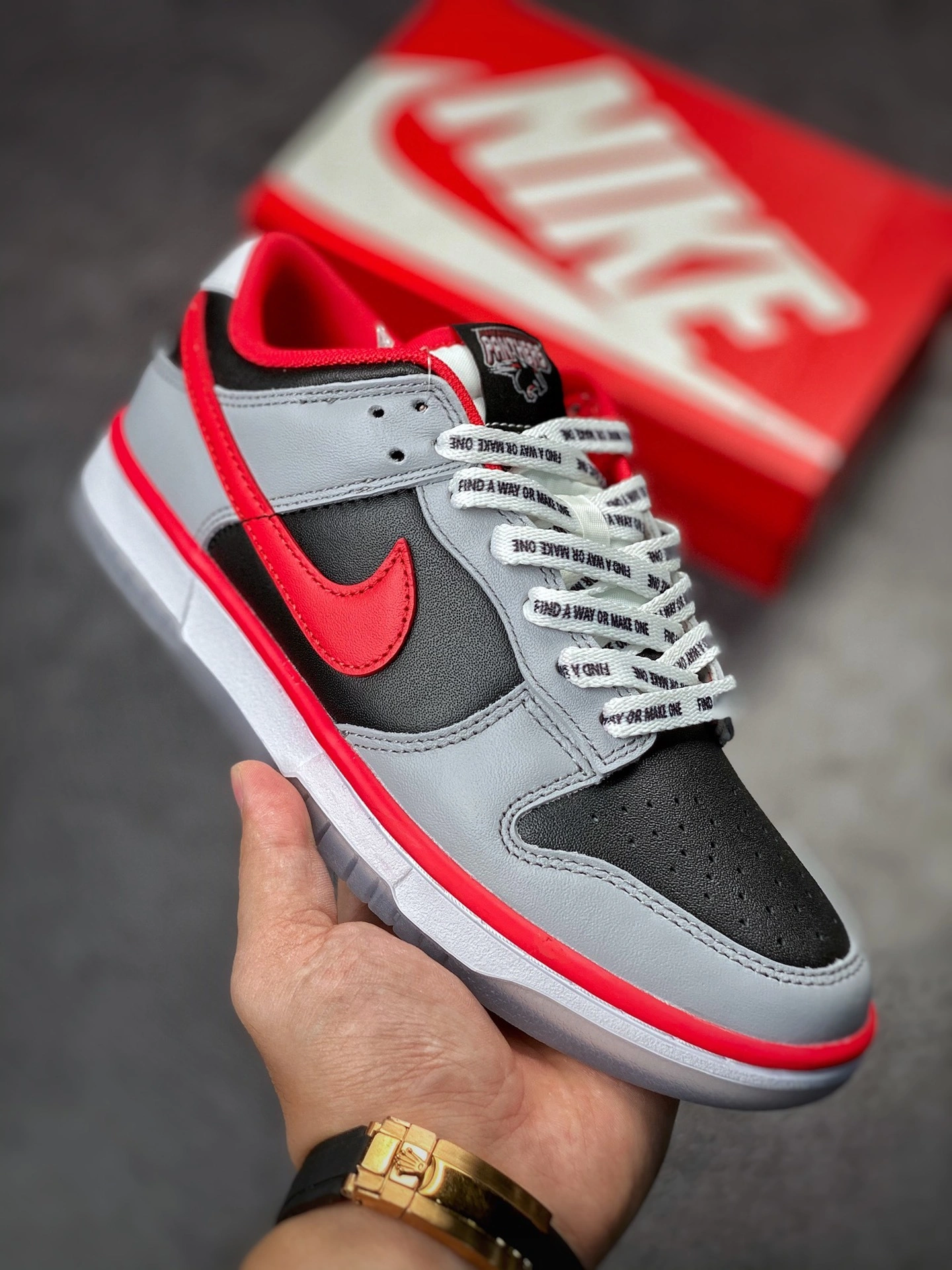 sneakers3a--DR6189 001 item:C-X000D1518