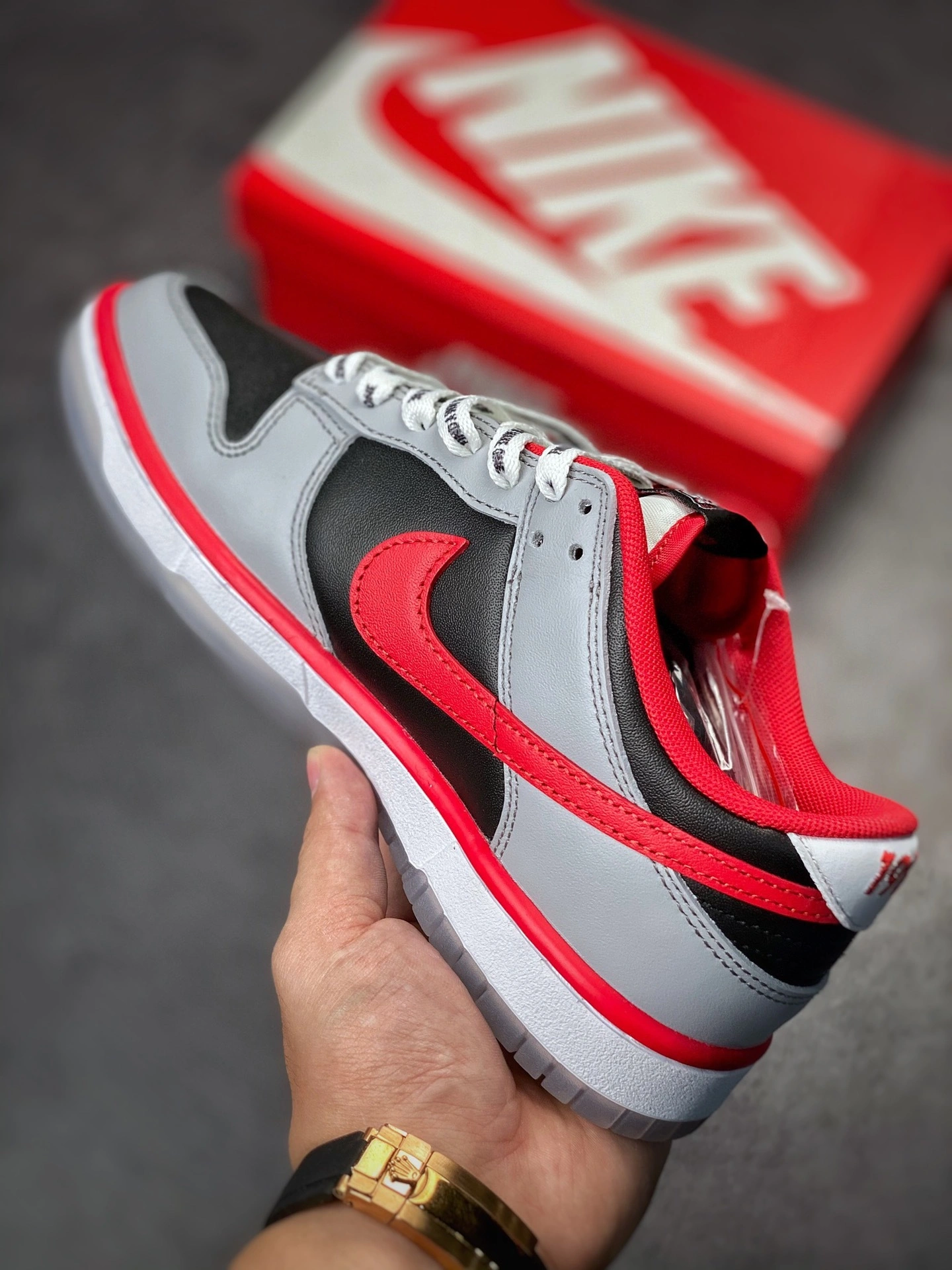 sneakers3a--DR6189 001 item:C-X000D1518