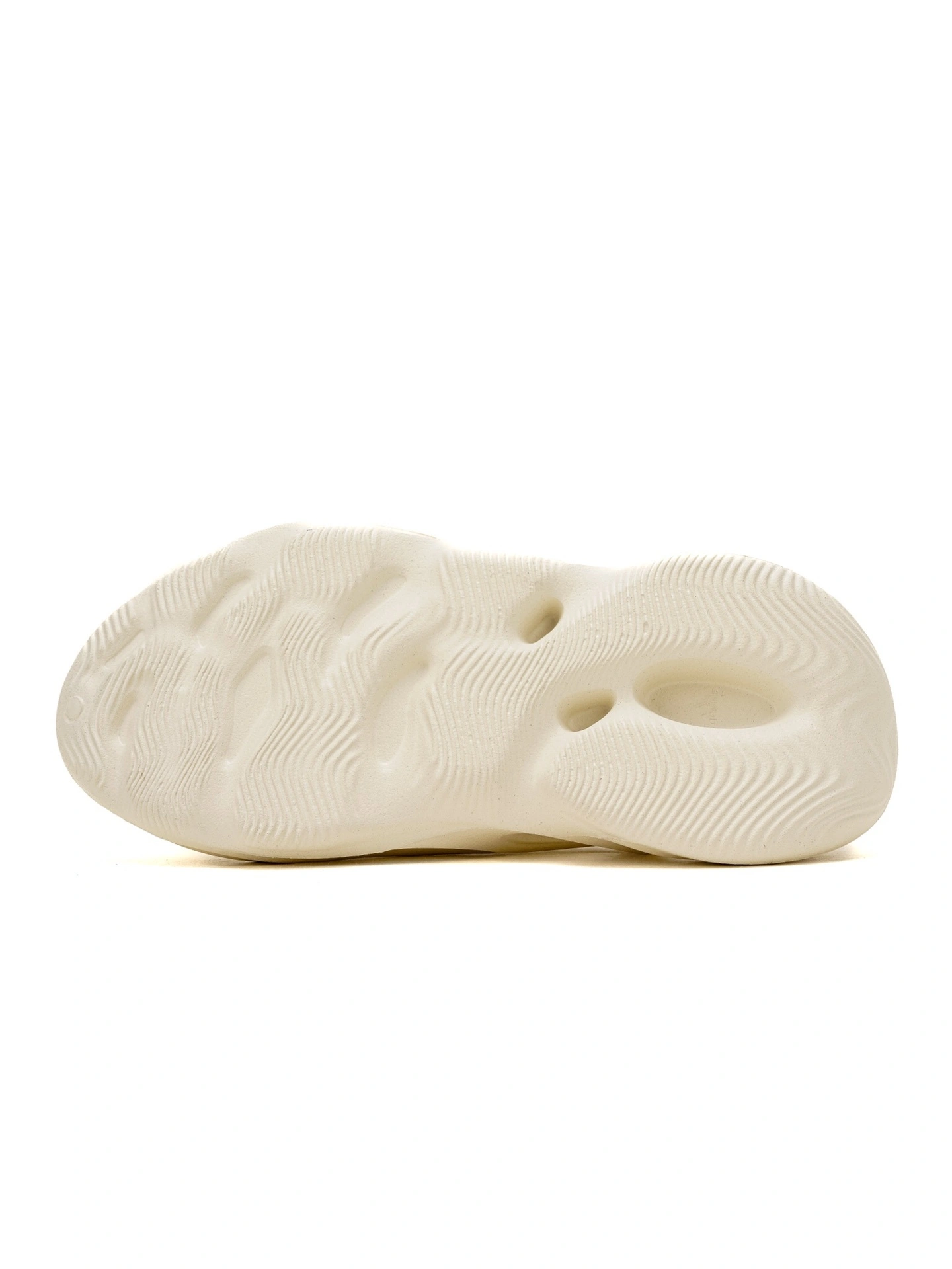 sneakers3a--G55486 item:C-X319F0305Y