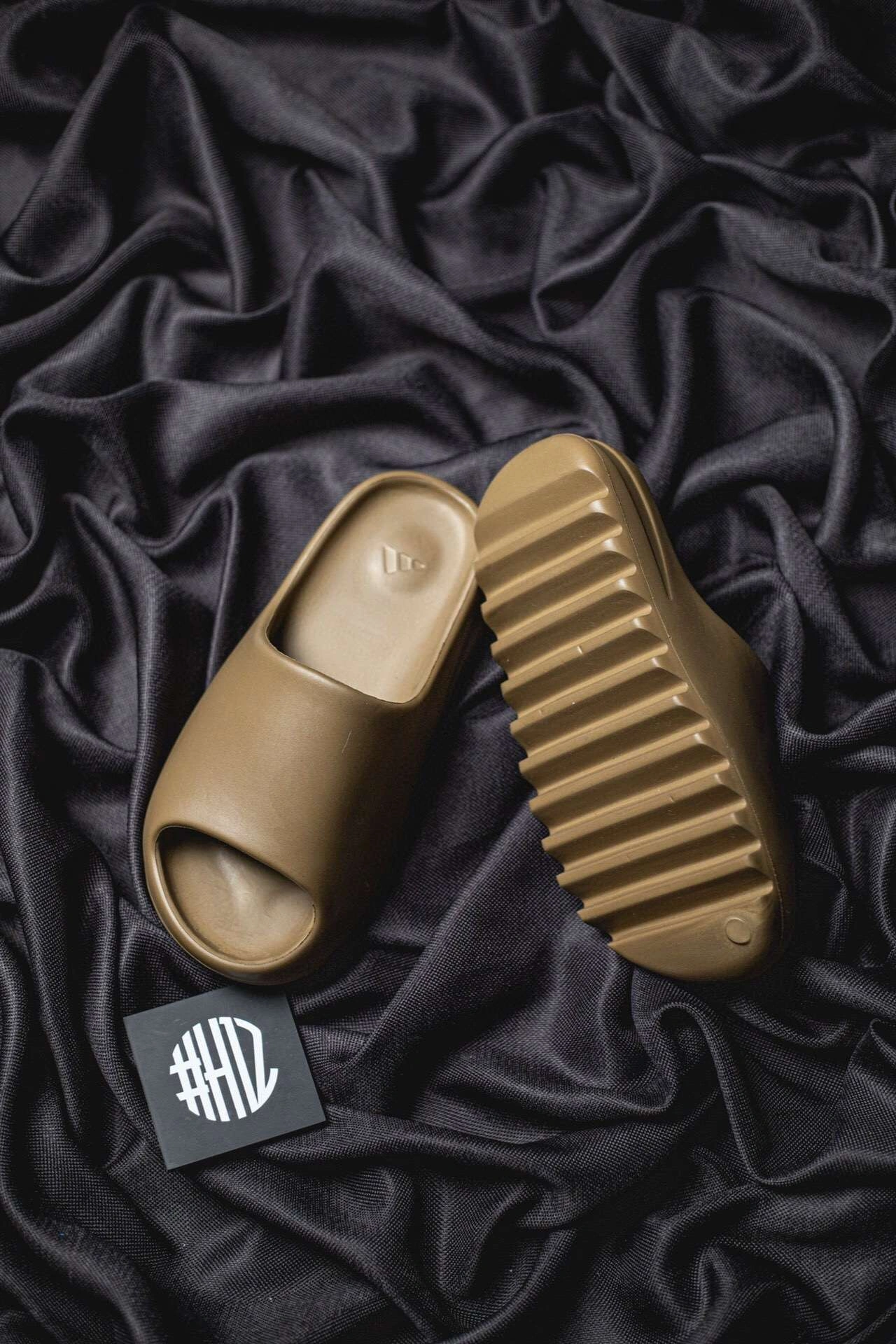 &sneakers3a--G55492 item : P319X14D2304