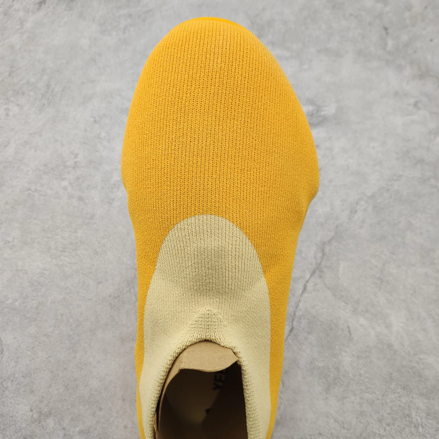sneakers3a- GW5353 item : B-X030B2610O